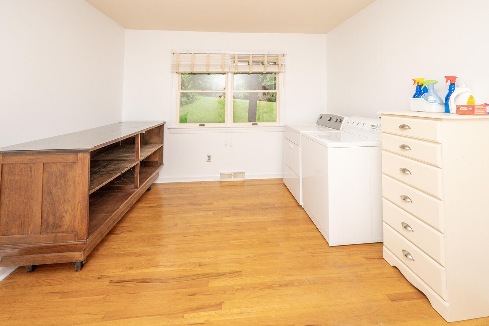 2930 Campus Drive Property Photo 12
