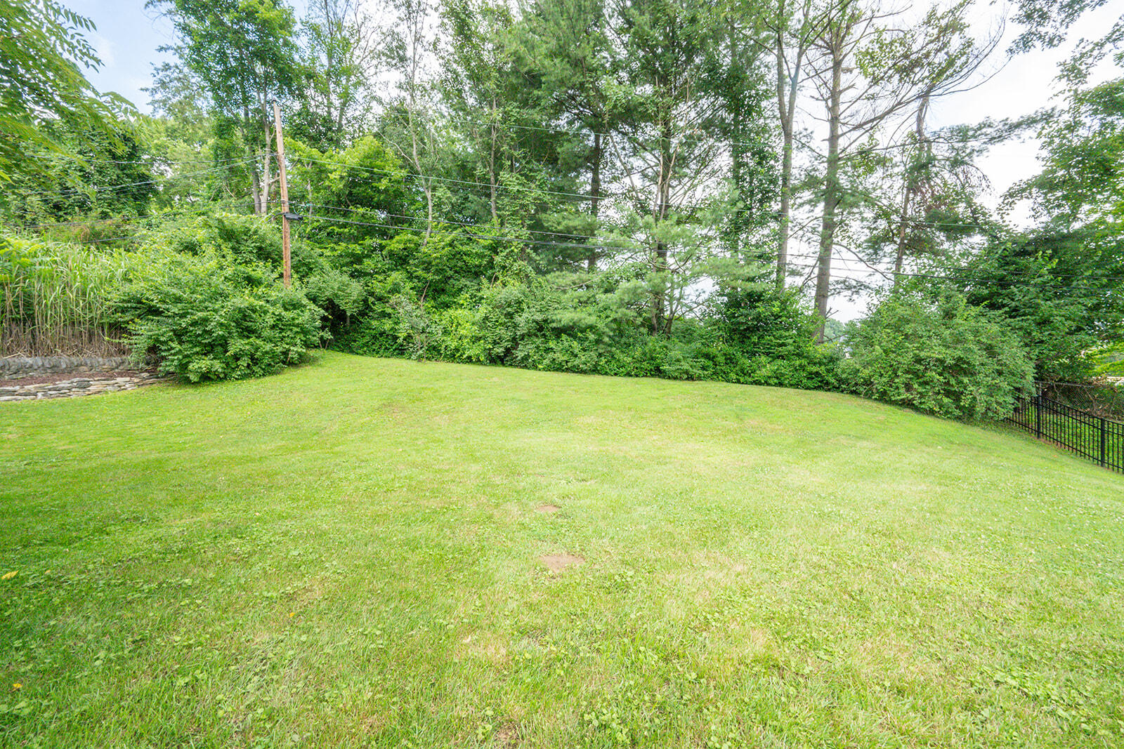 2930 Campus Drive Property Photo 26