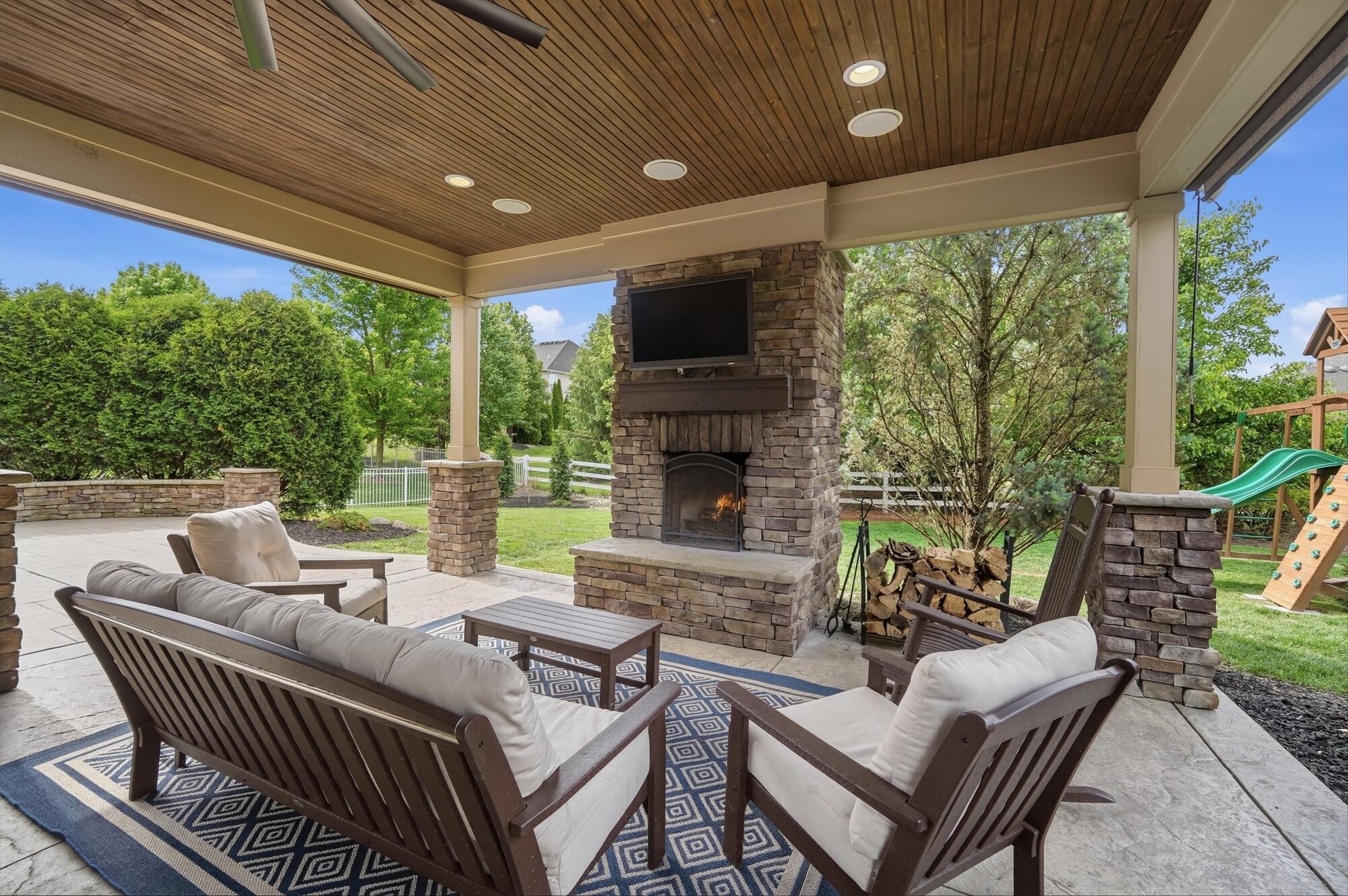 2435 Preservation Way Property Photo 4