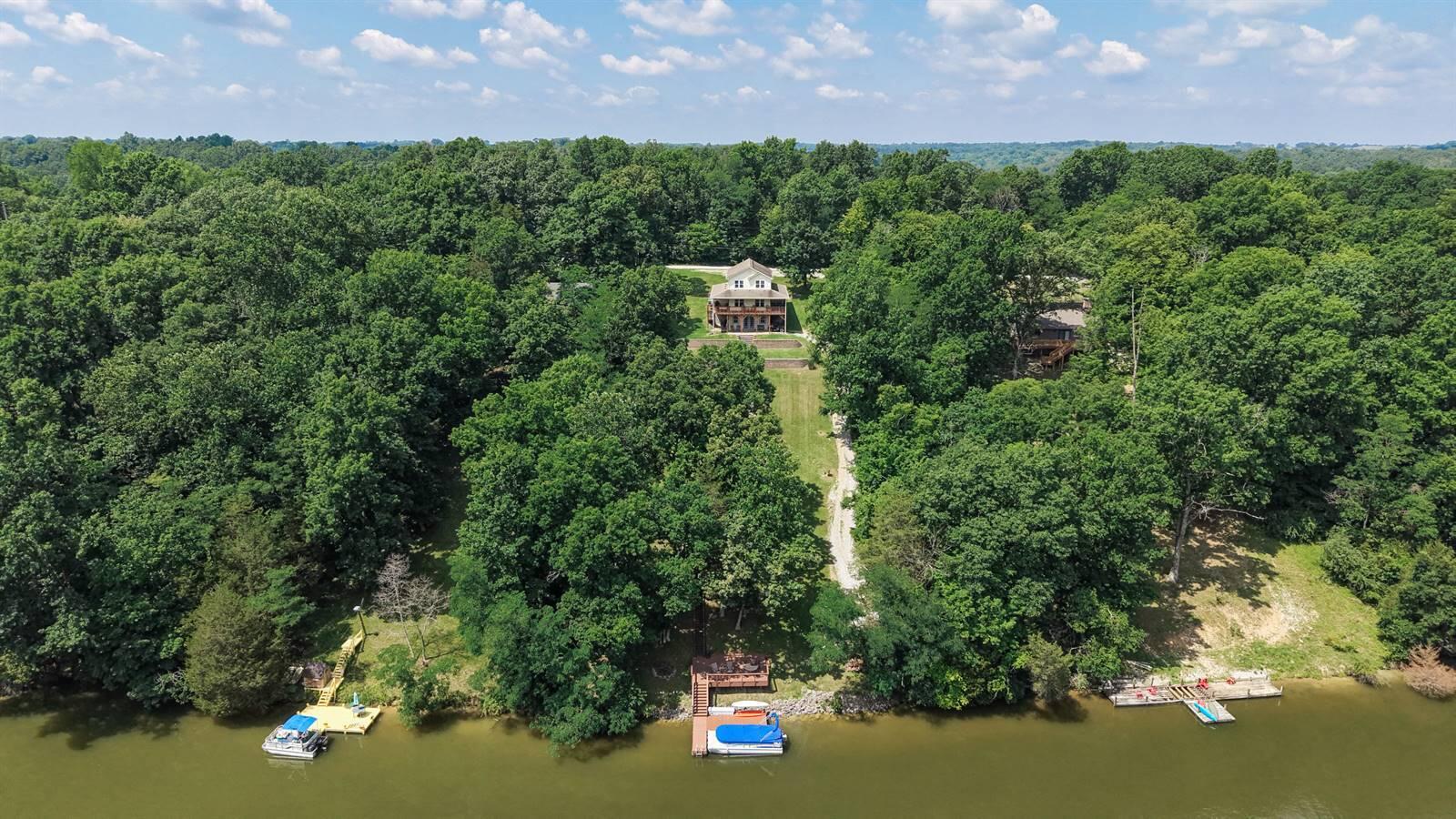 649-650 Lakeshore Loop Property Photo 1