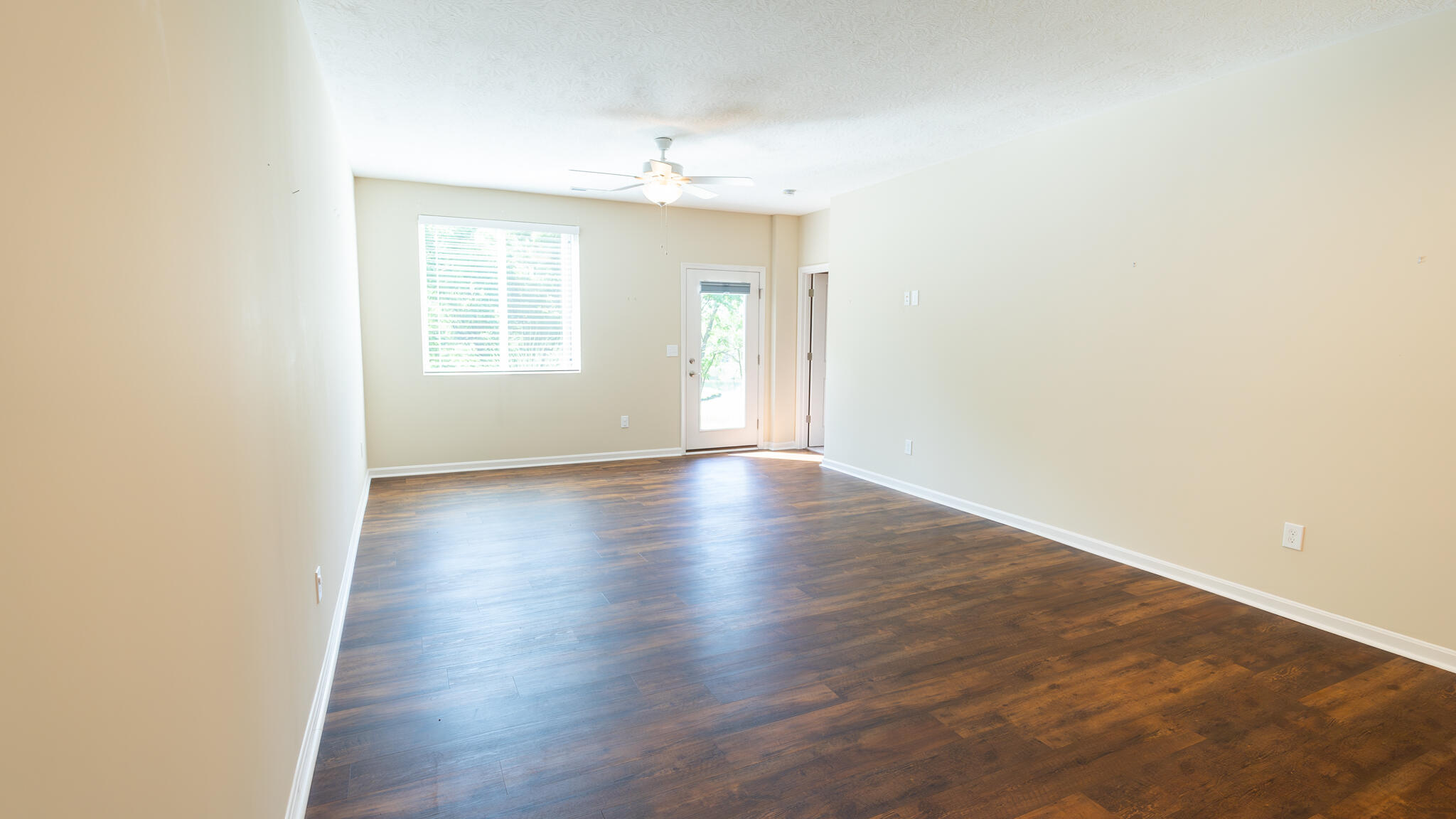1039 Maggies Way Property Photo 10