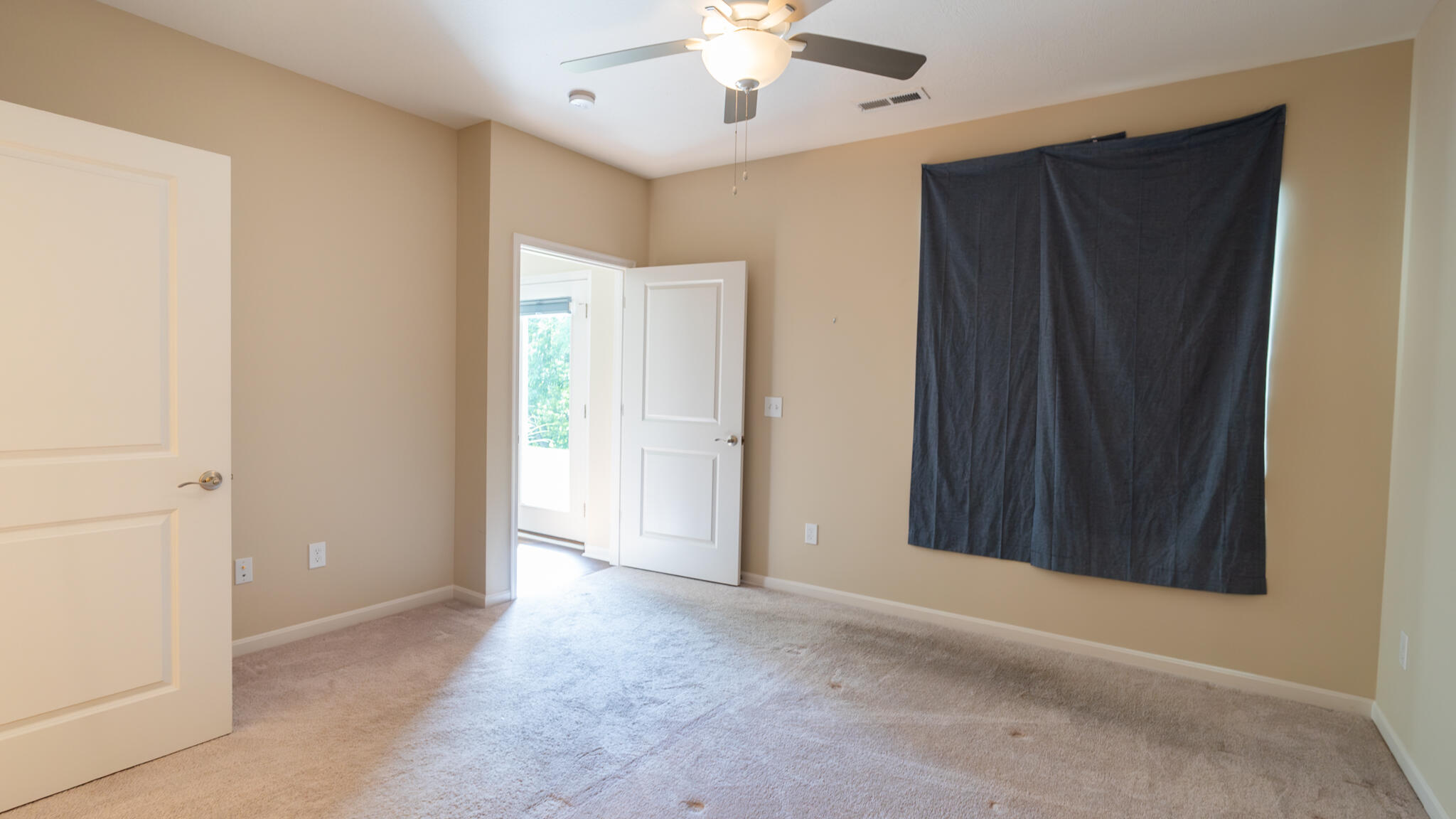 1039 Maggies Way Property Photo 15