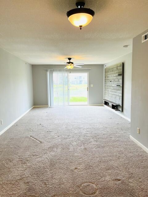 805 Slate View Property Photo 4