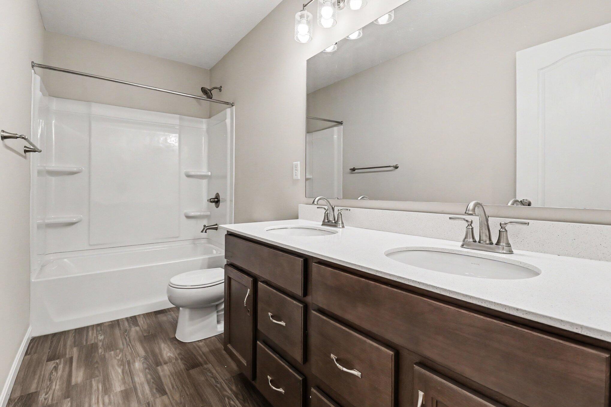 1340 Meadowcrest Circle Property Photo 20