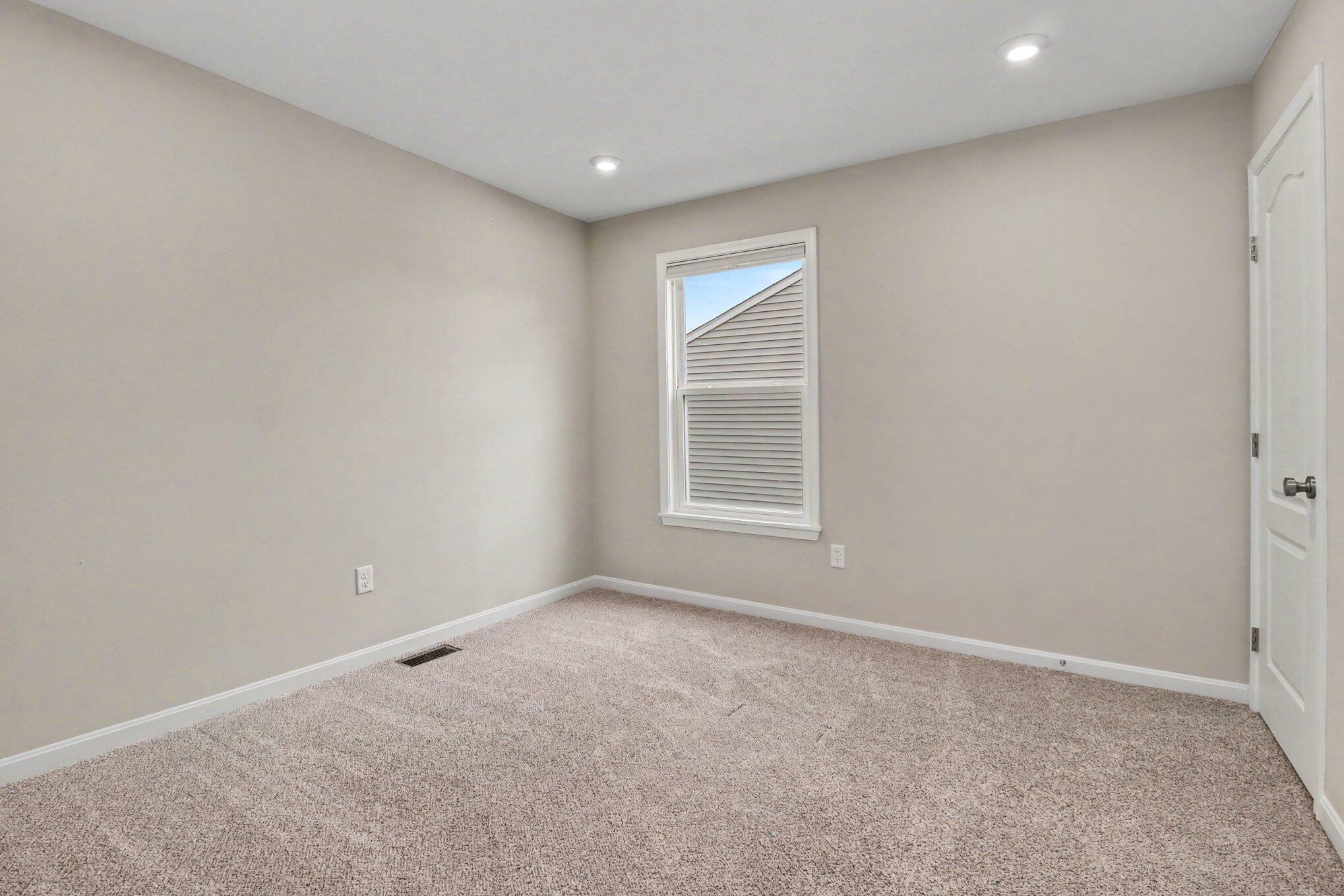 1340 Meadowcrest Circle Property Photo 22