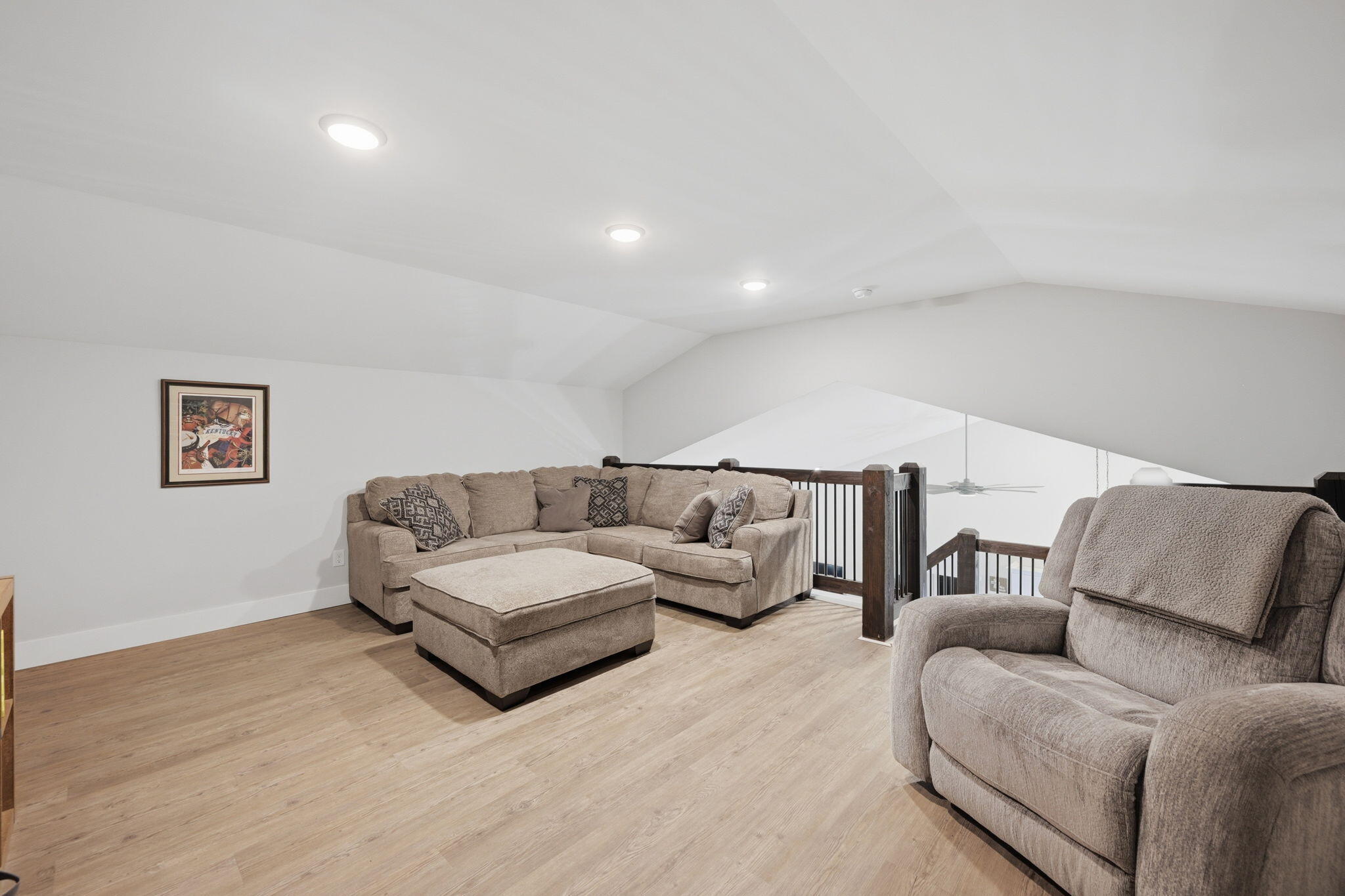 400 Stringtown Road Property Photo 25