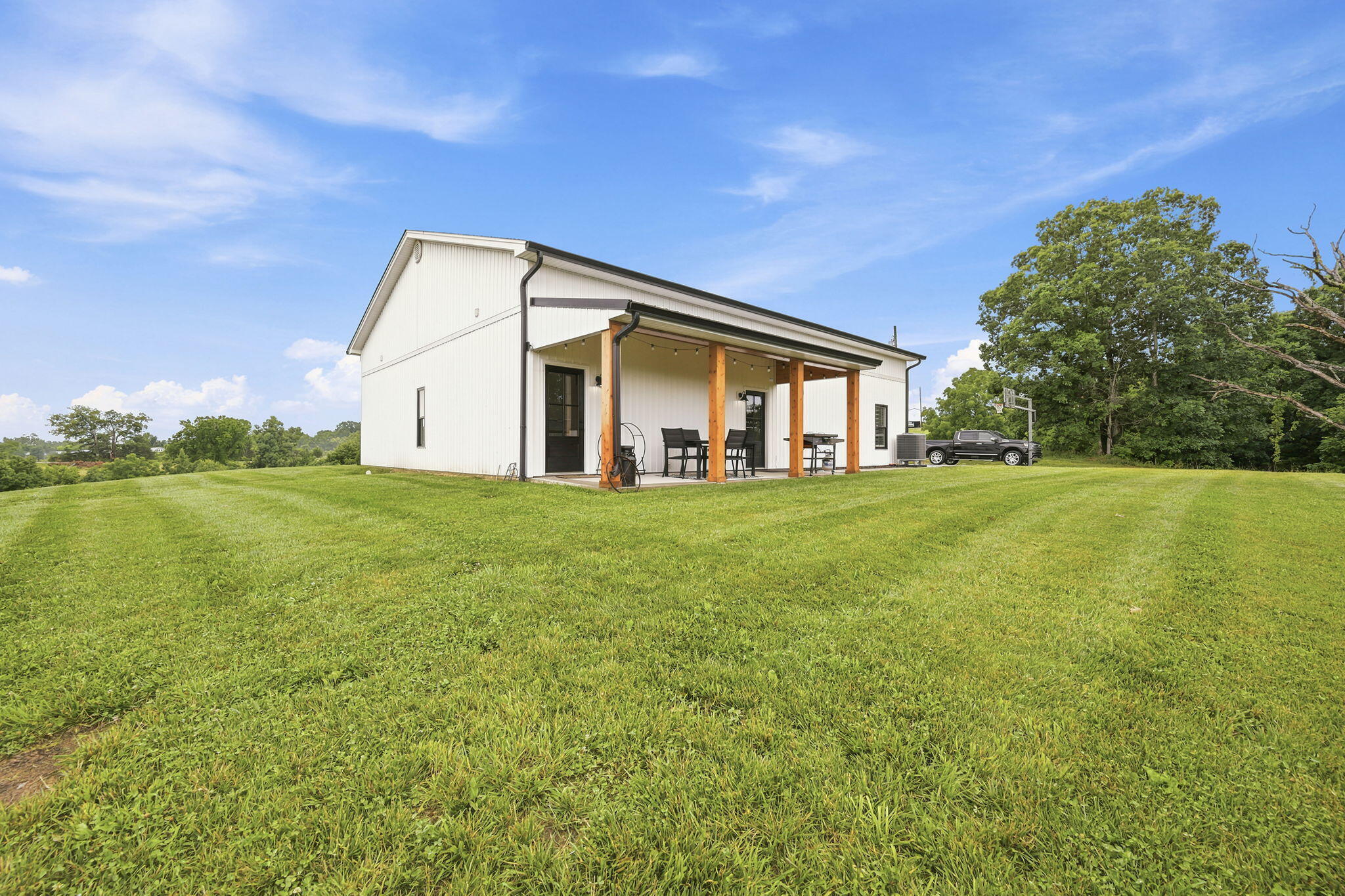 400 Stringtown Road Property Photo 36