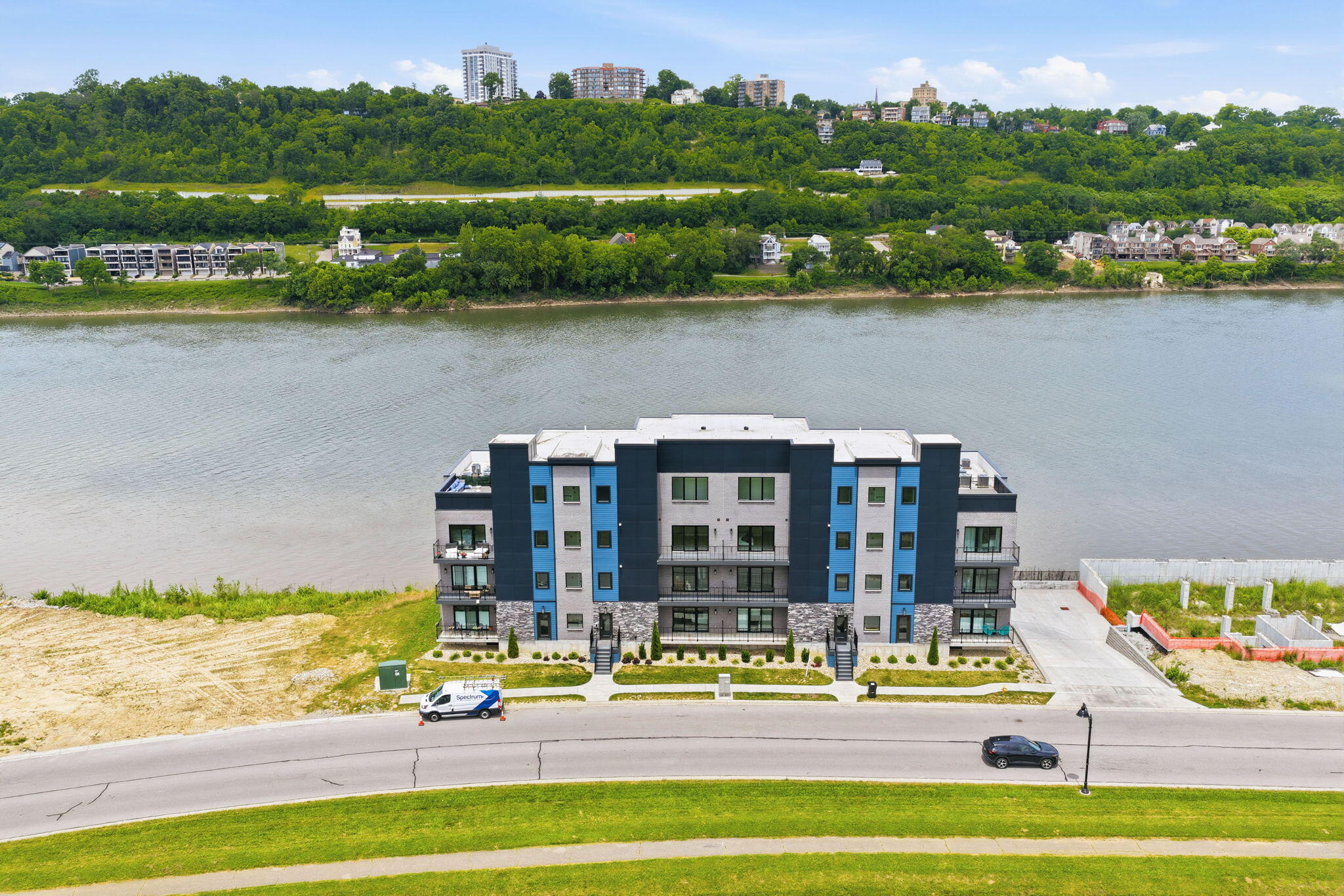 747 Manhattan Boulevard, 204 Property Photo 1