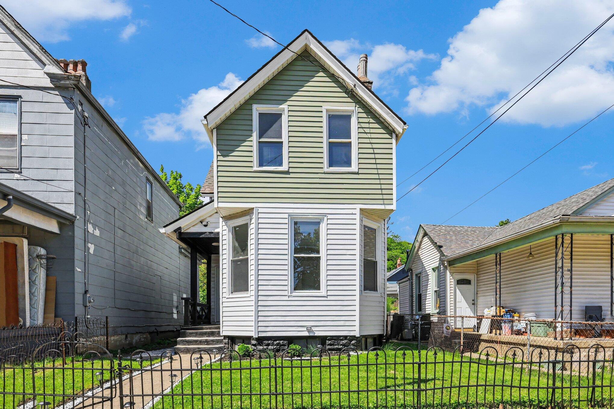2413 Herman Street Property Photo 1
