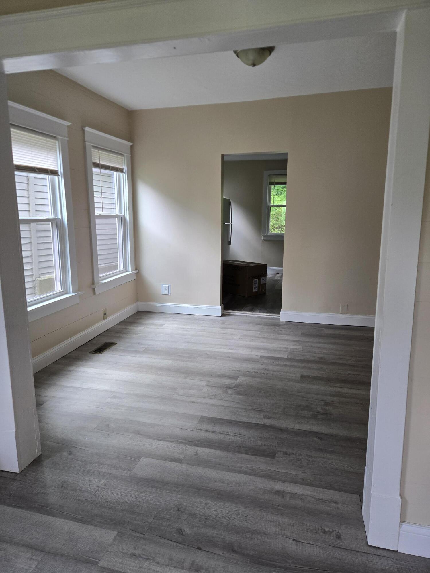 612 Brooklyn Avenue Property Photo 4