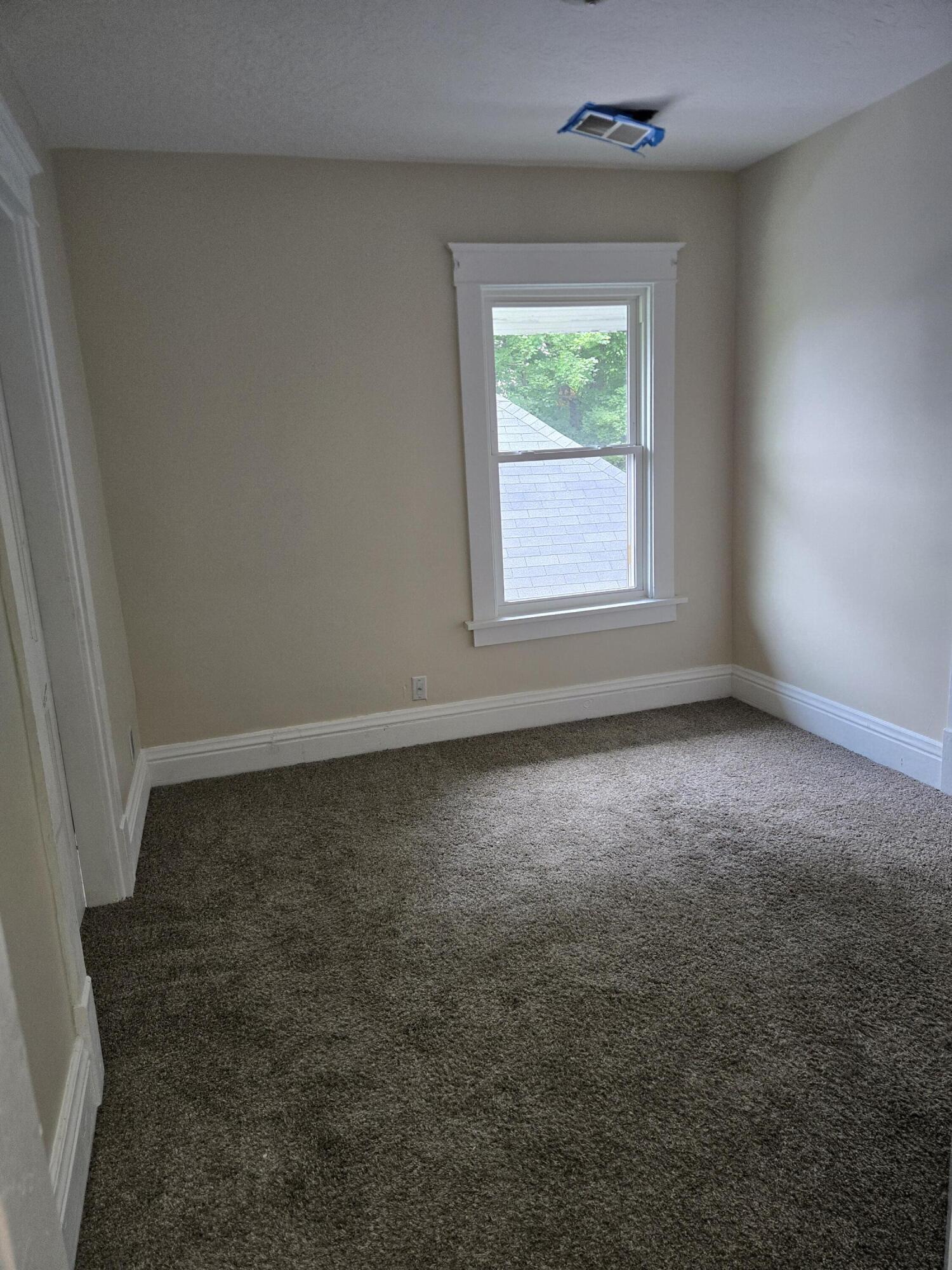 612 Brooklyn Avenue Property Photo 12