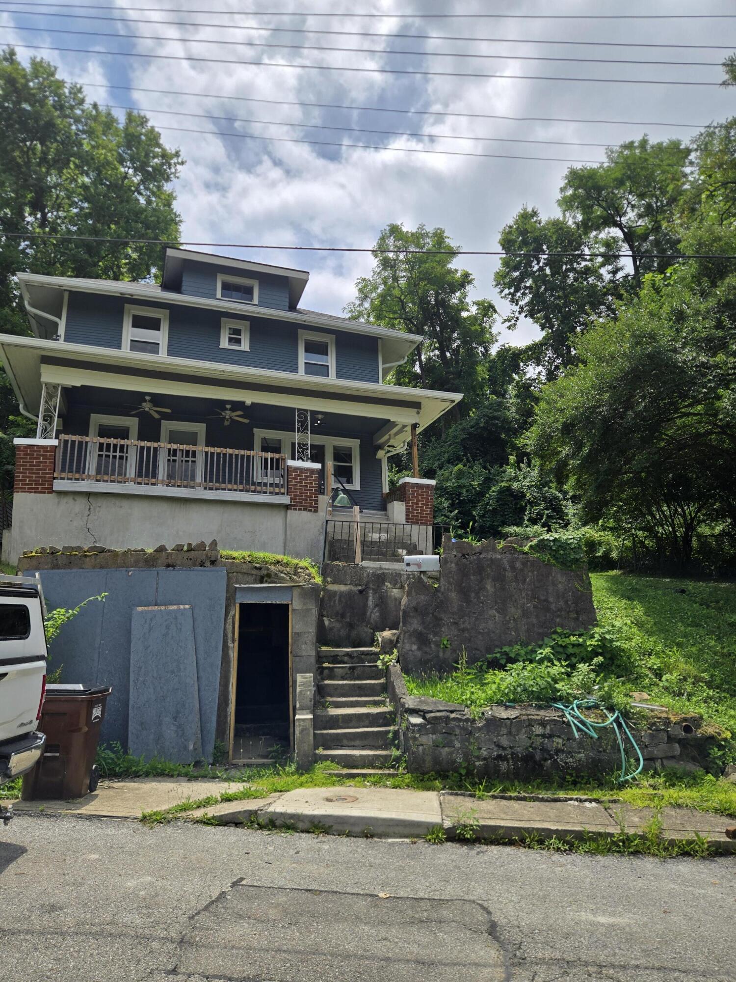 612 Brooklyn Avenue Property Photo 19
