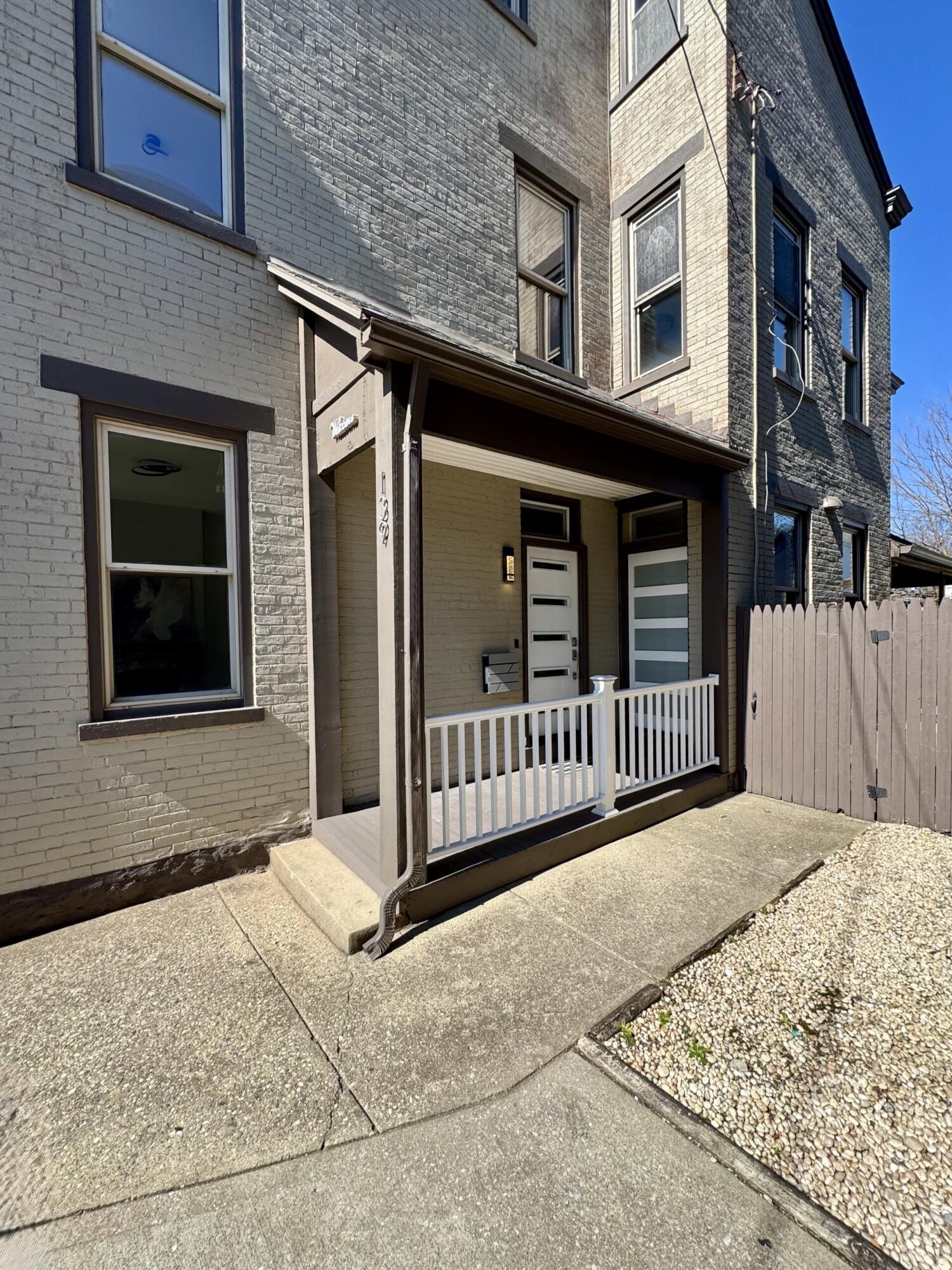 139 Washington Avenue Property Photo 7