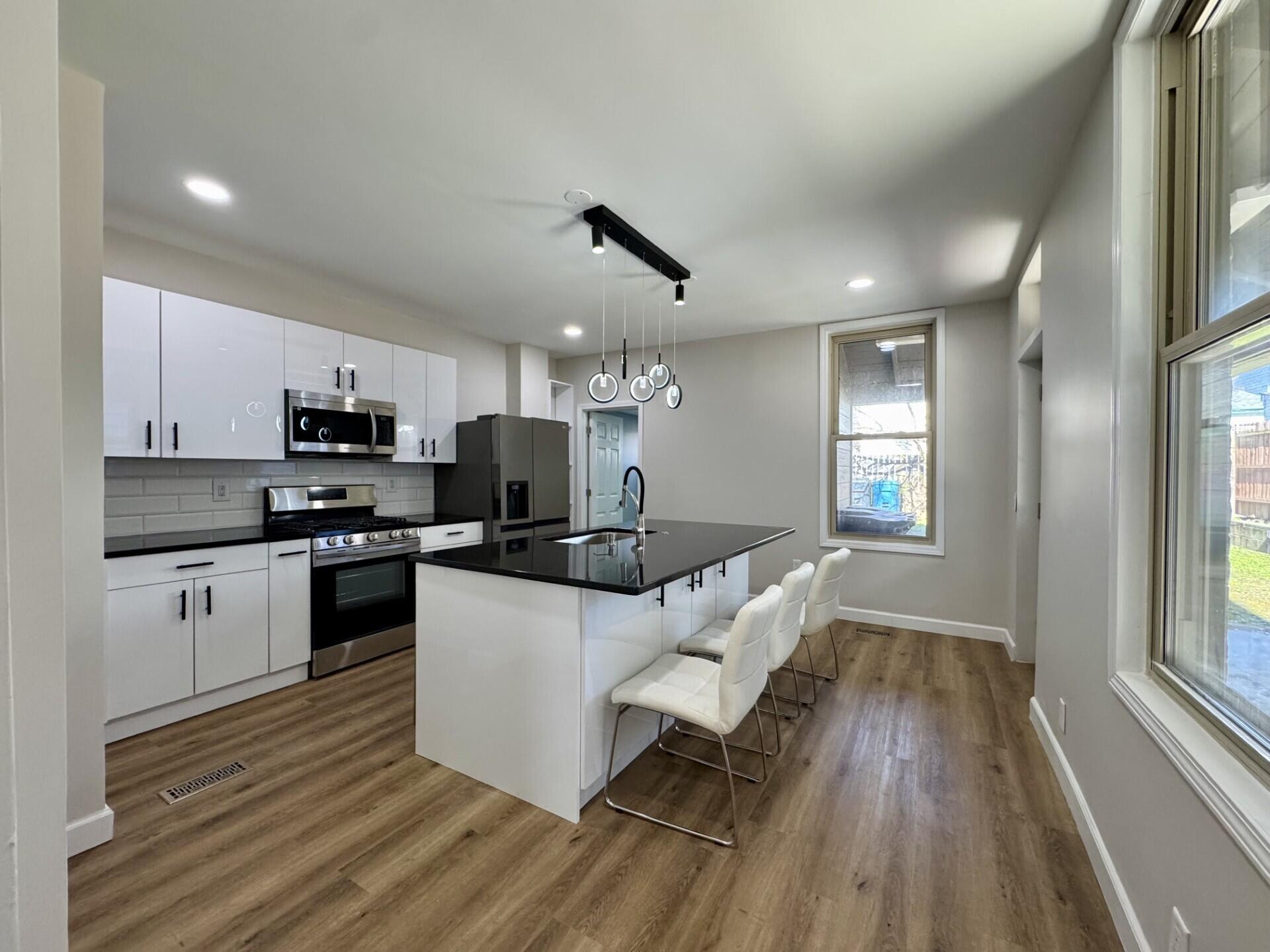 139 Washington Avenue Property Photo 12