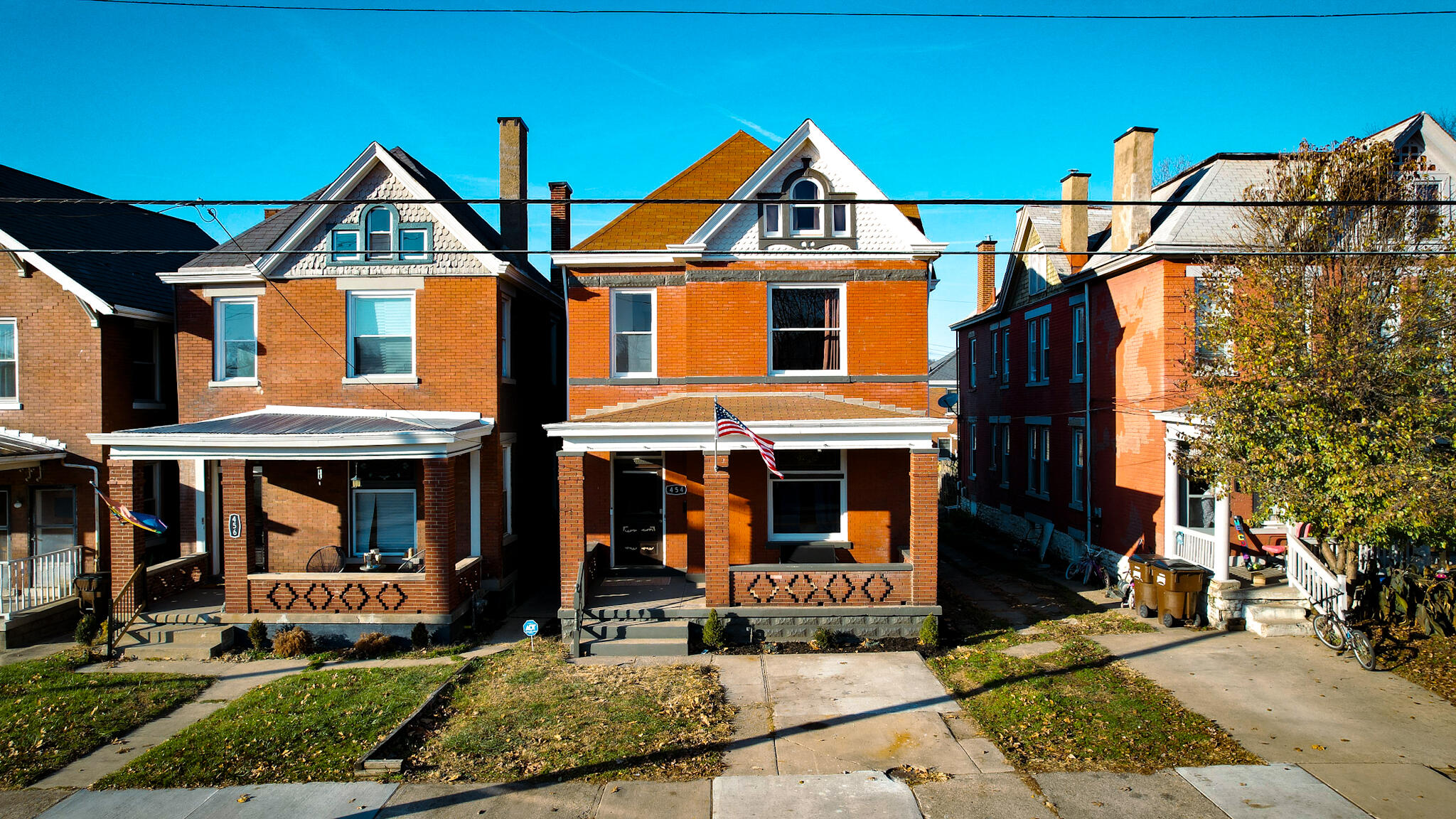 454 Elm Street Property Photo 1