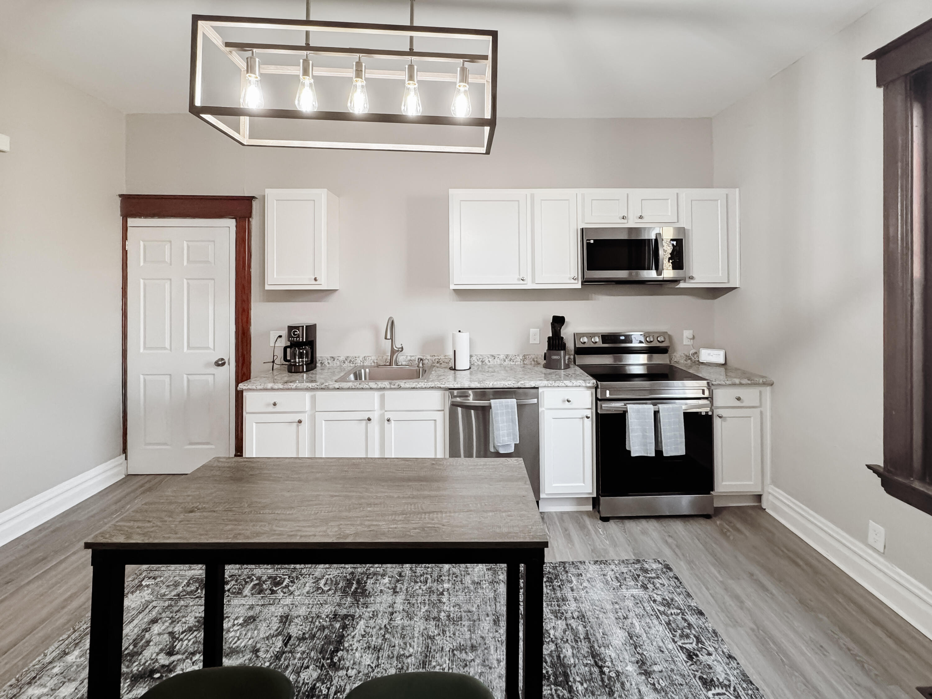 454 Elm Street Property Photo 15