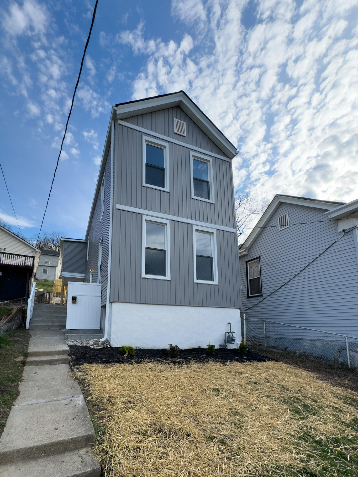1035 John Street Property Photo 28