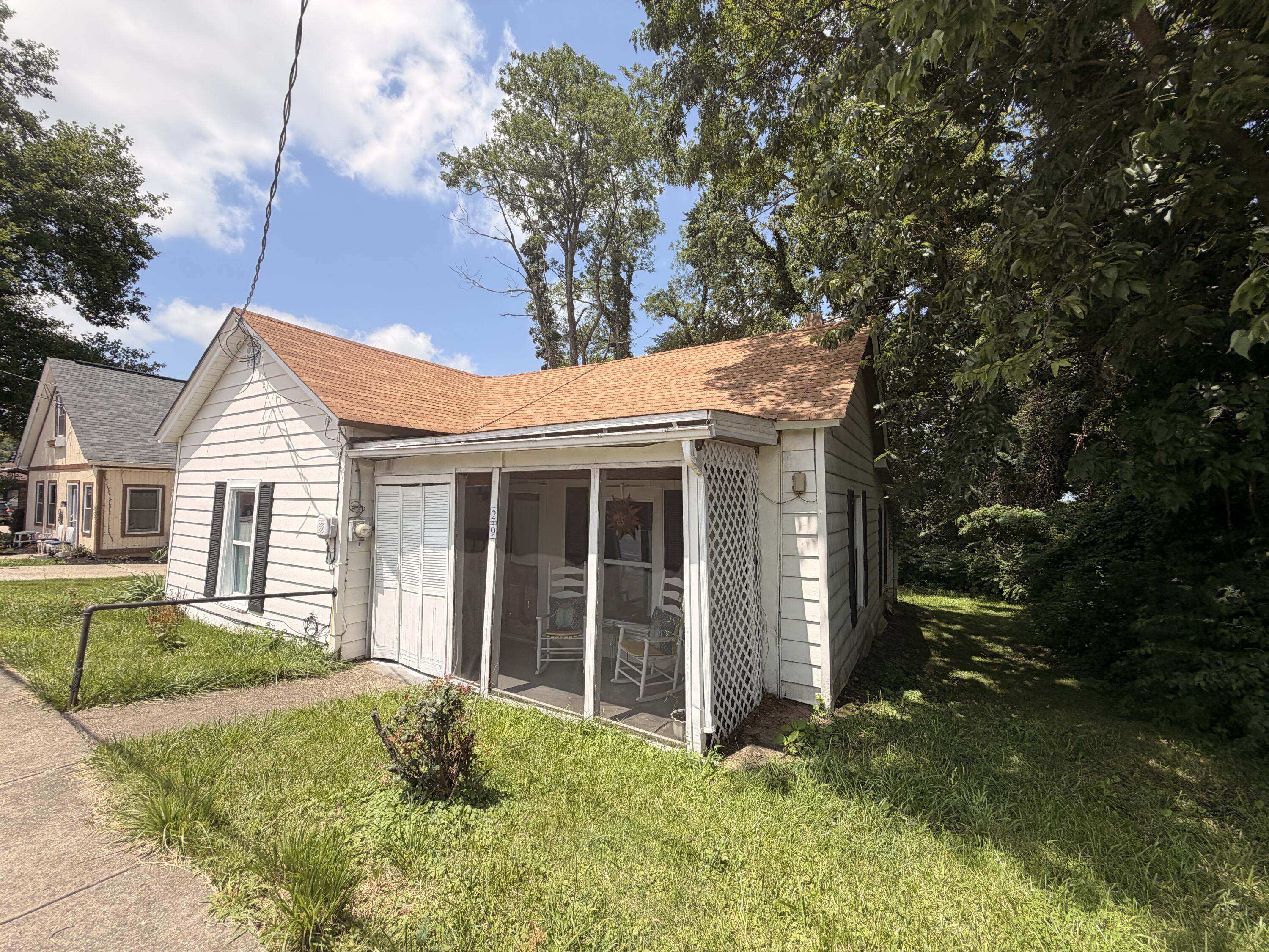29 S Main Street Property Photo 2