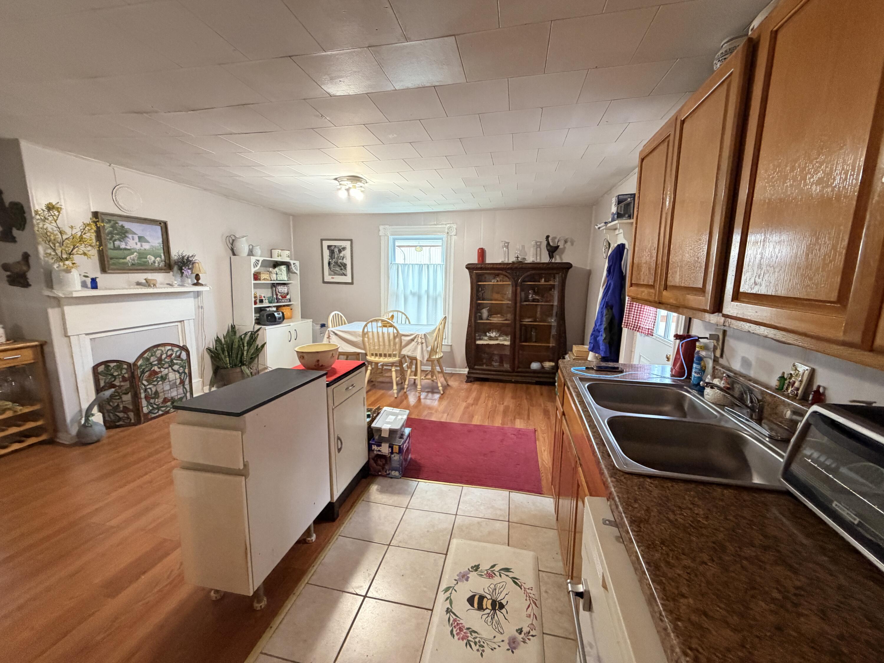 29 S Main Street Property Photo 8