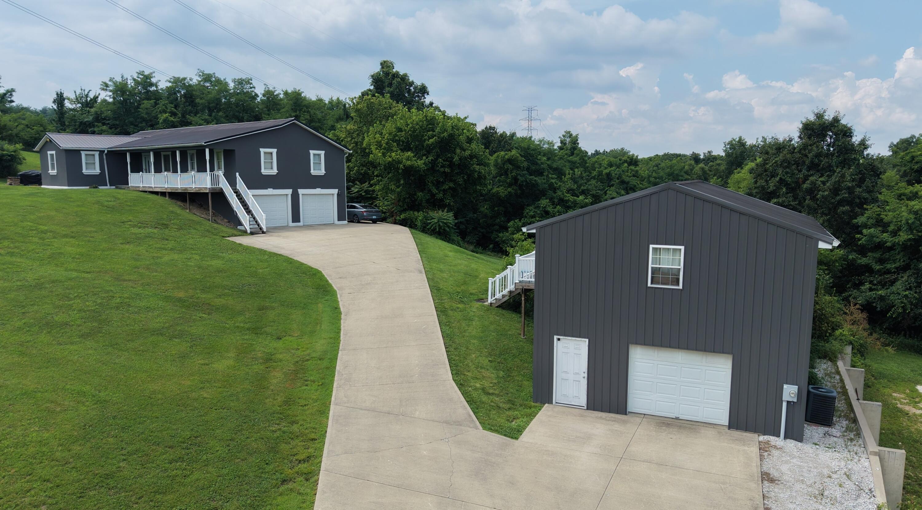 751 Barker Road Property Photo 3