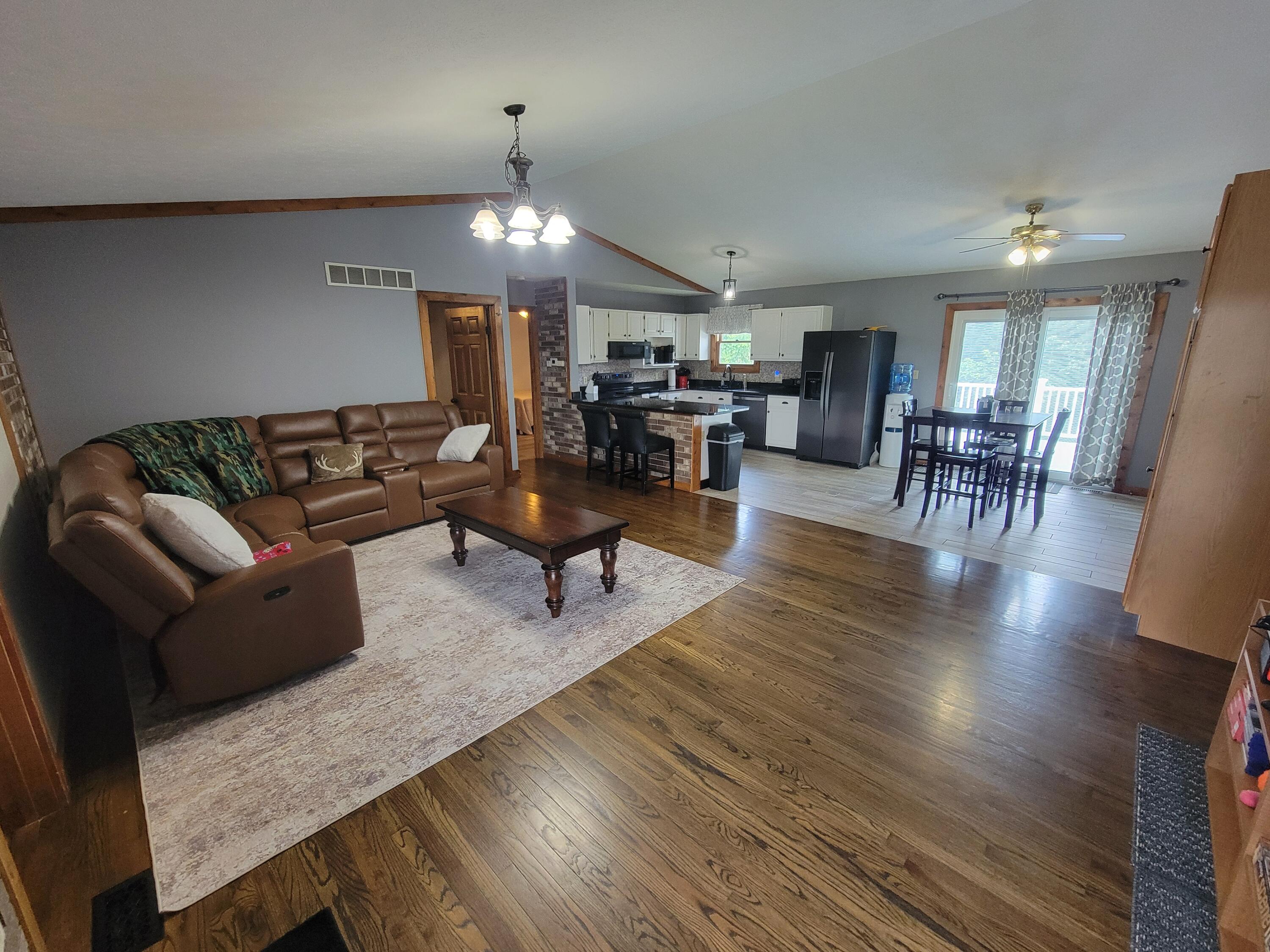 751 Barker Road Property Photo 17