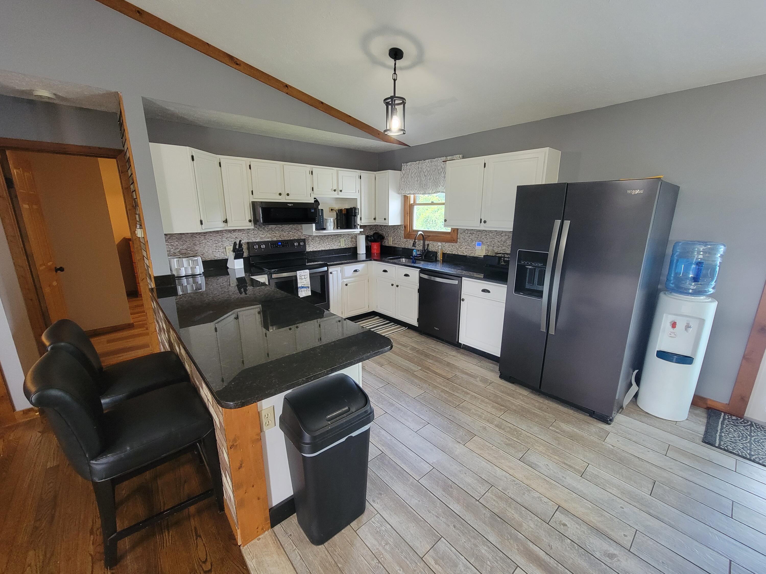 751 Barker Road Property Photo 19