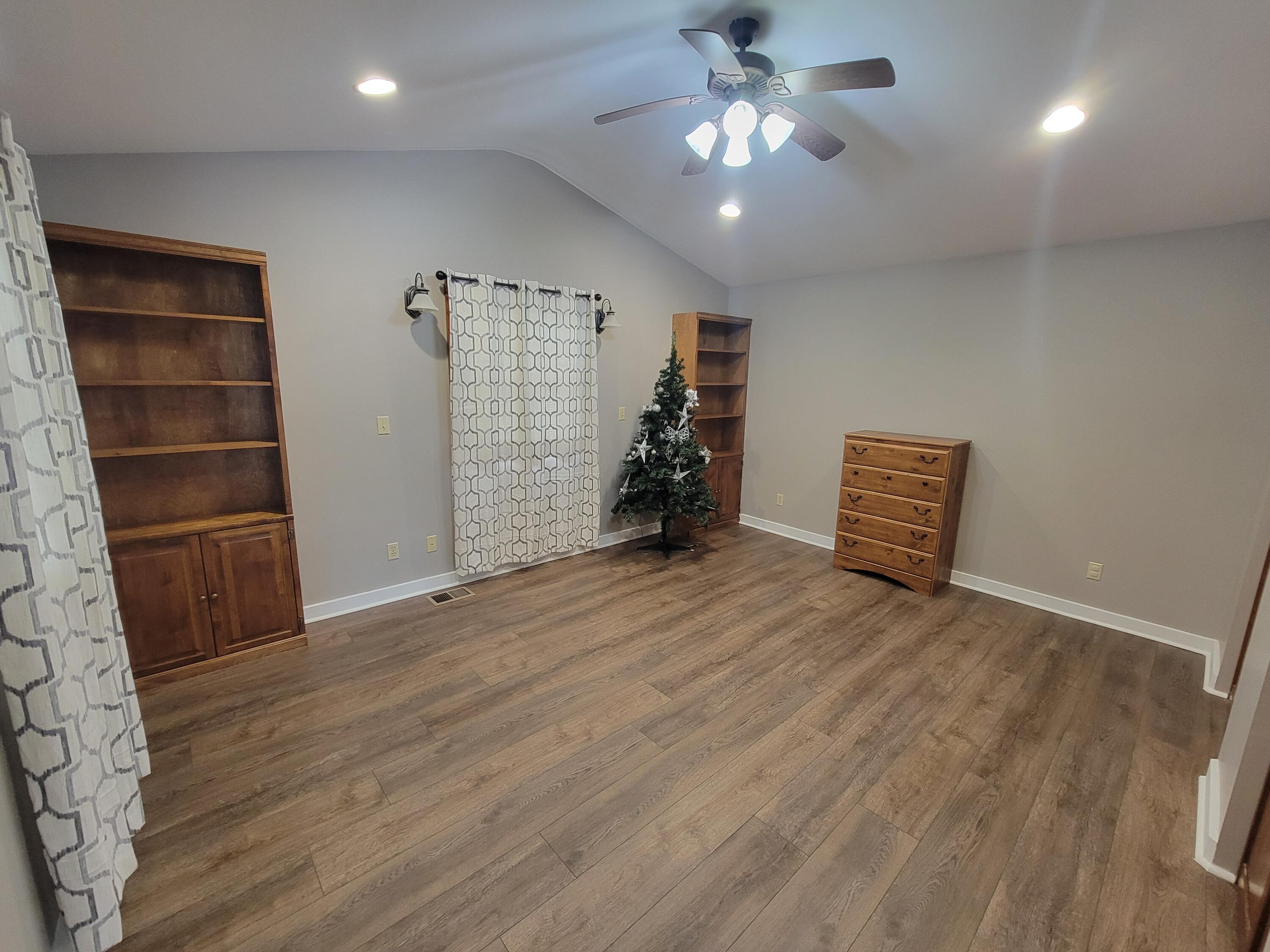 751 Barker Road Property Photo 31