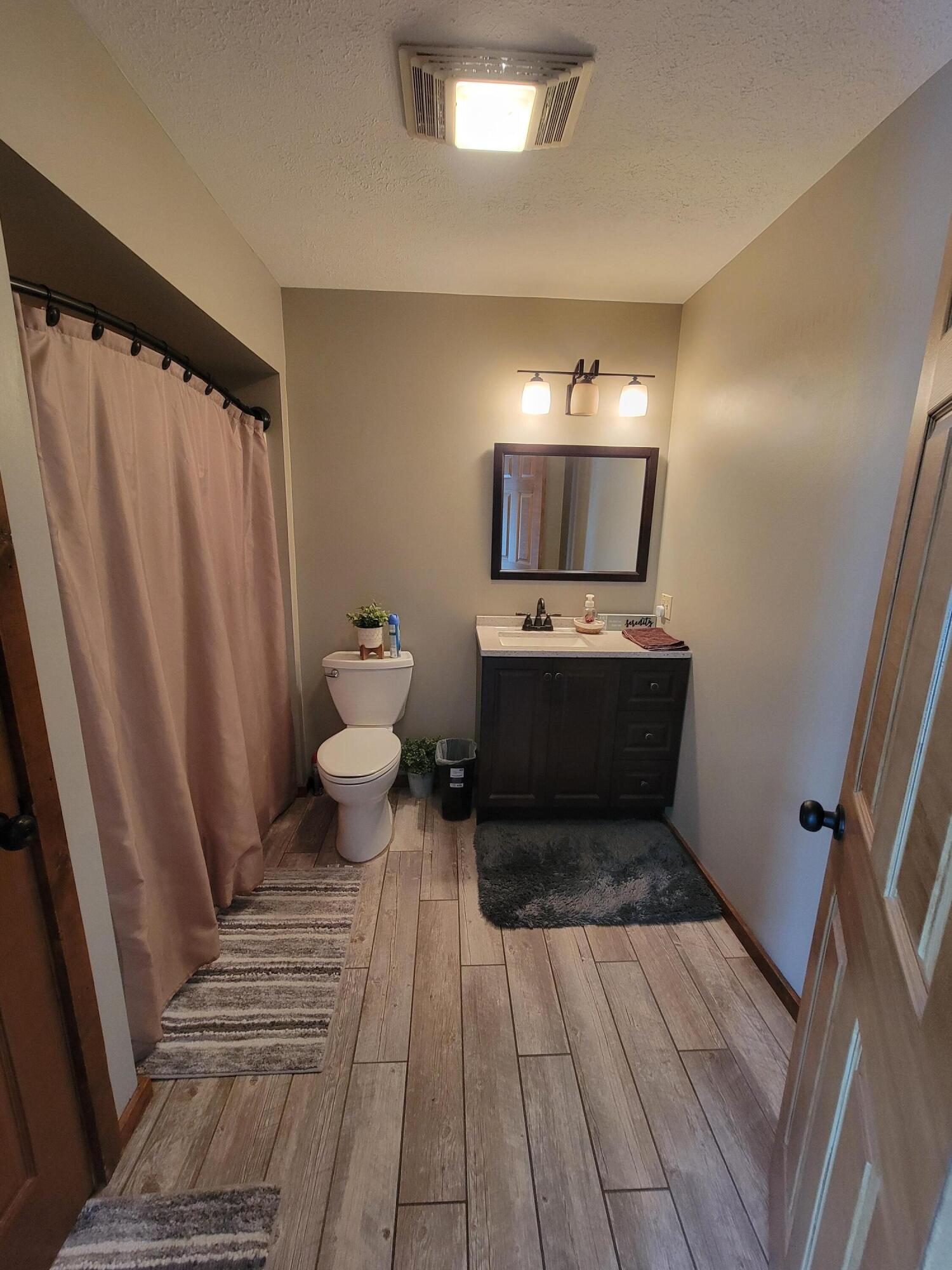 751 Barker Road Property Photo 35
