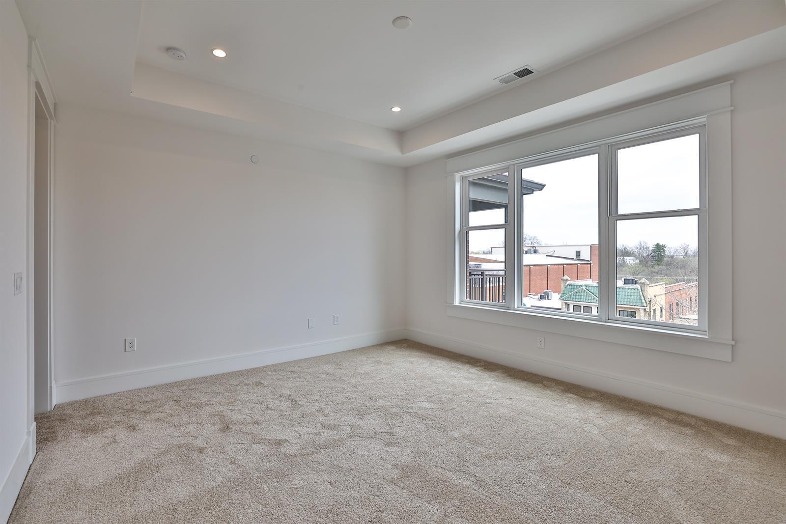 1 Highland Avenue, 309 Property Photo 19