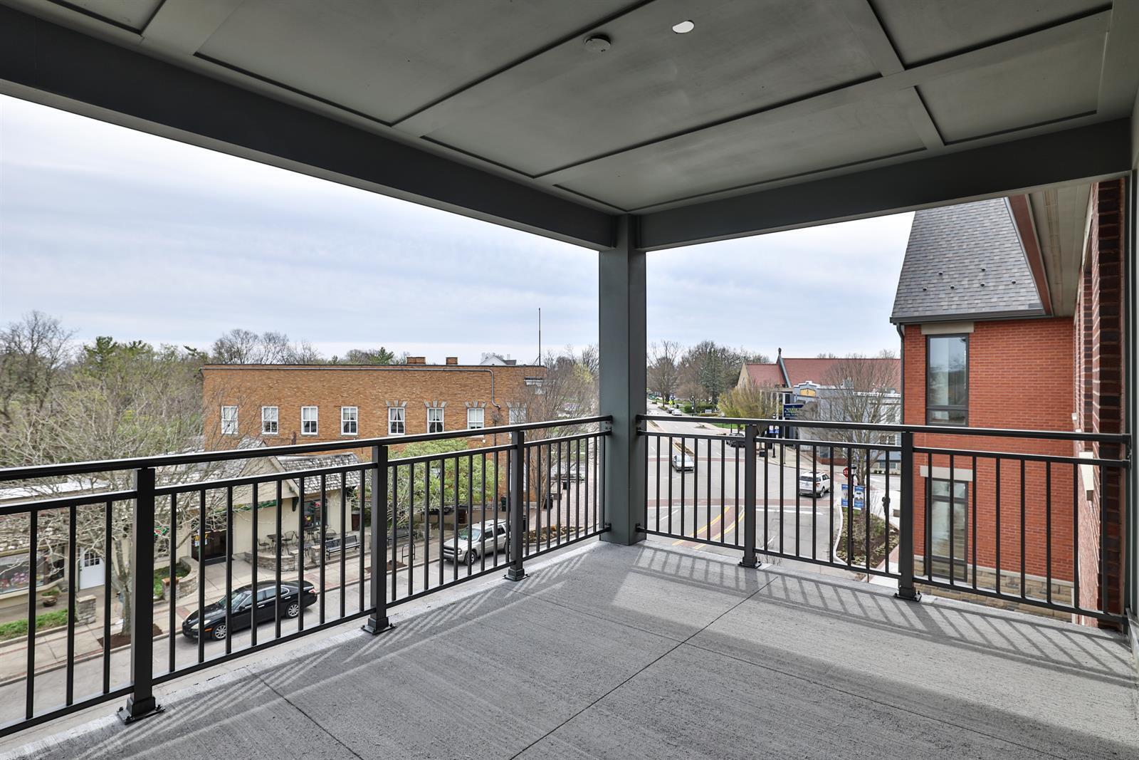 1 Highland Avenue, 309 Property Photo 26