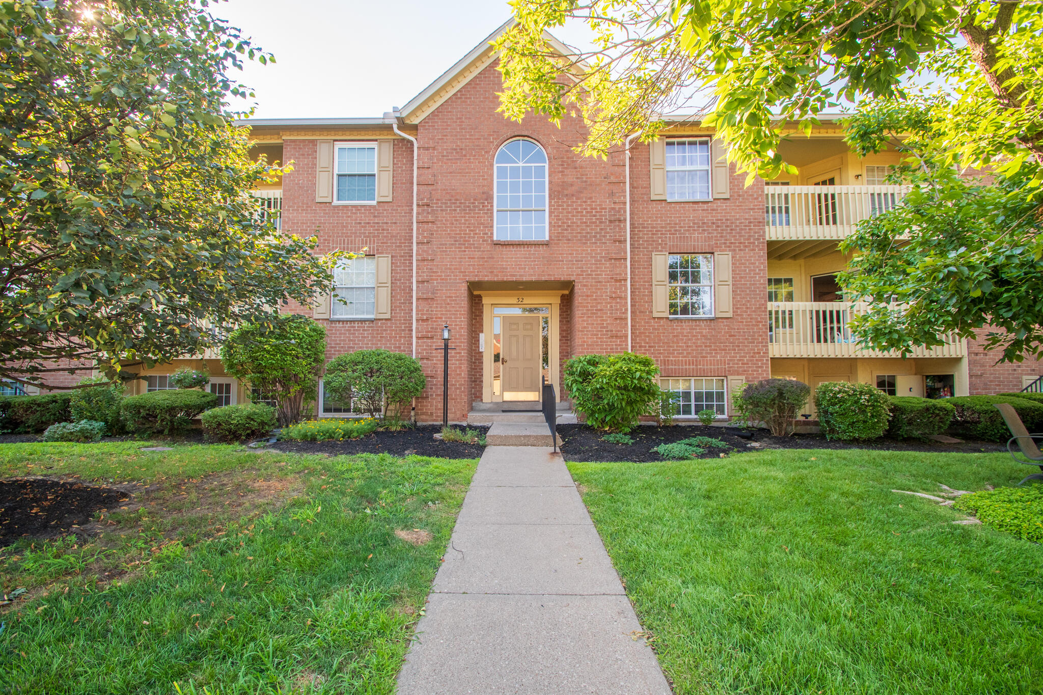 32 Highland Meadows Circle, 11 Property Photo 1