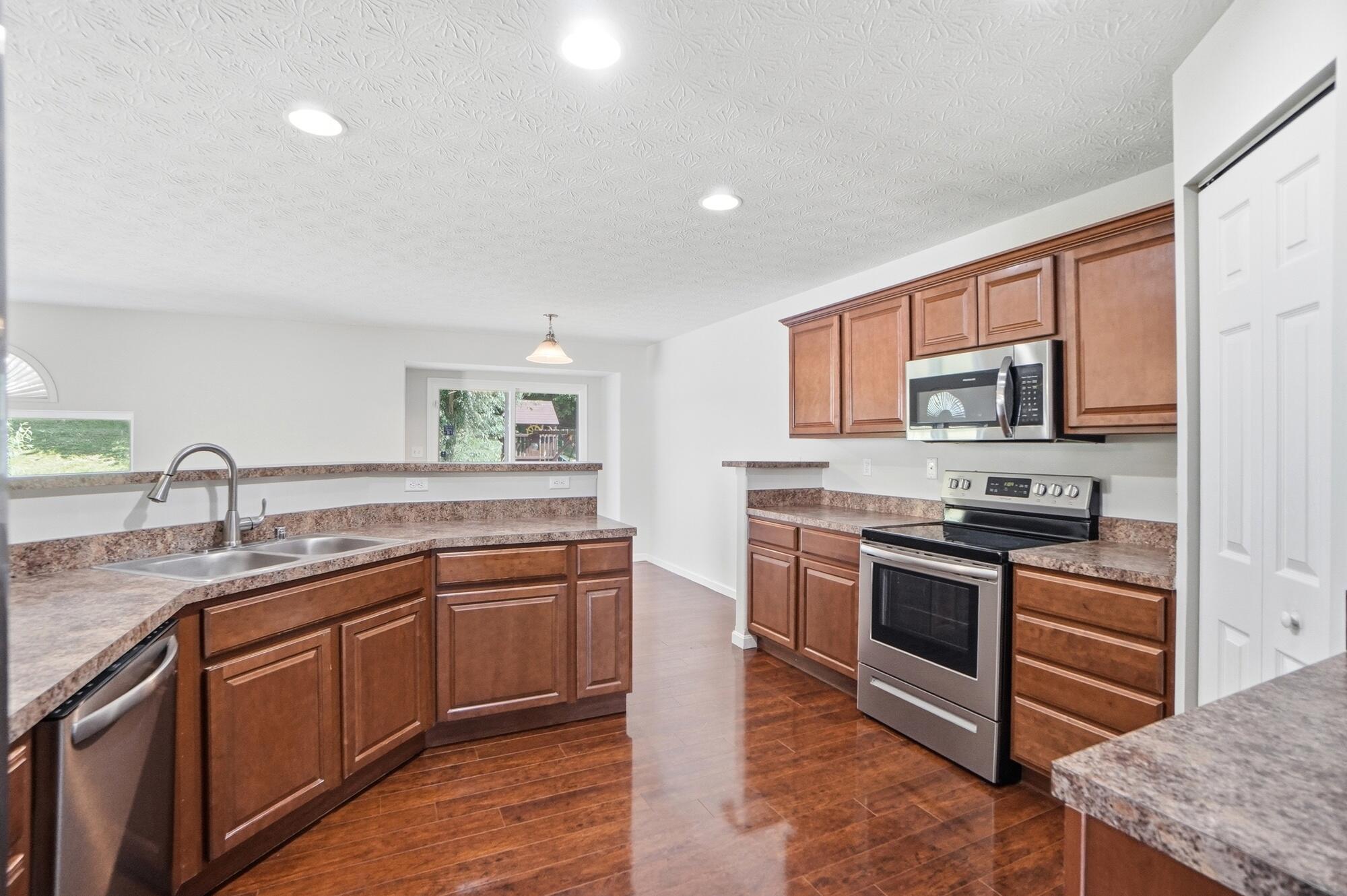 338 Molise Circle Property Photo 14