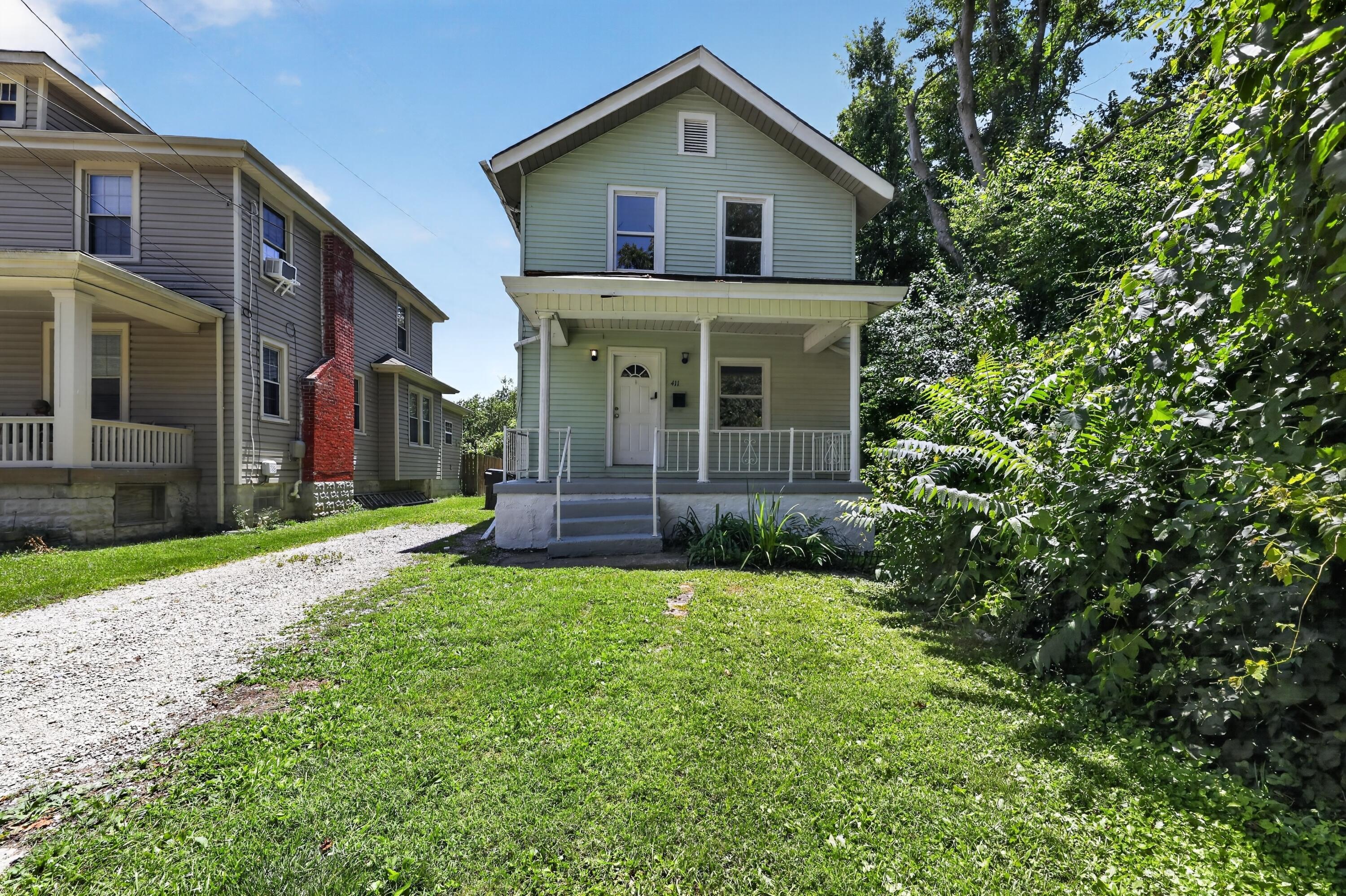 411 Auburn Street Property Photo 1