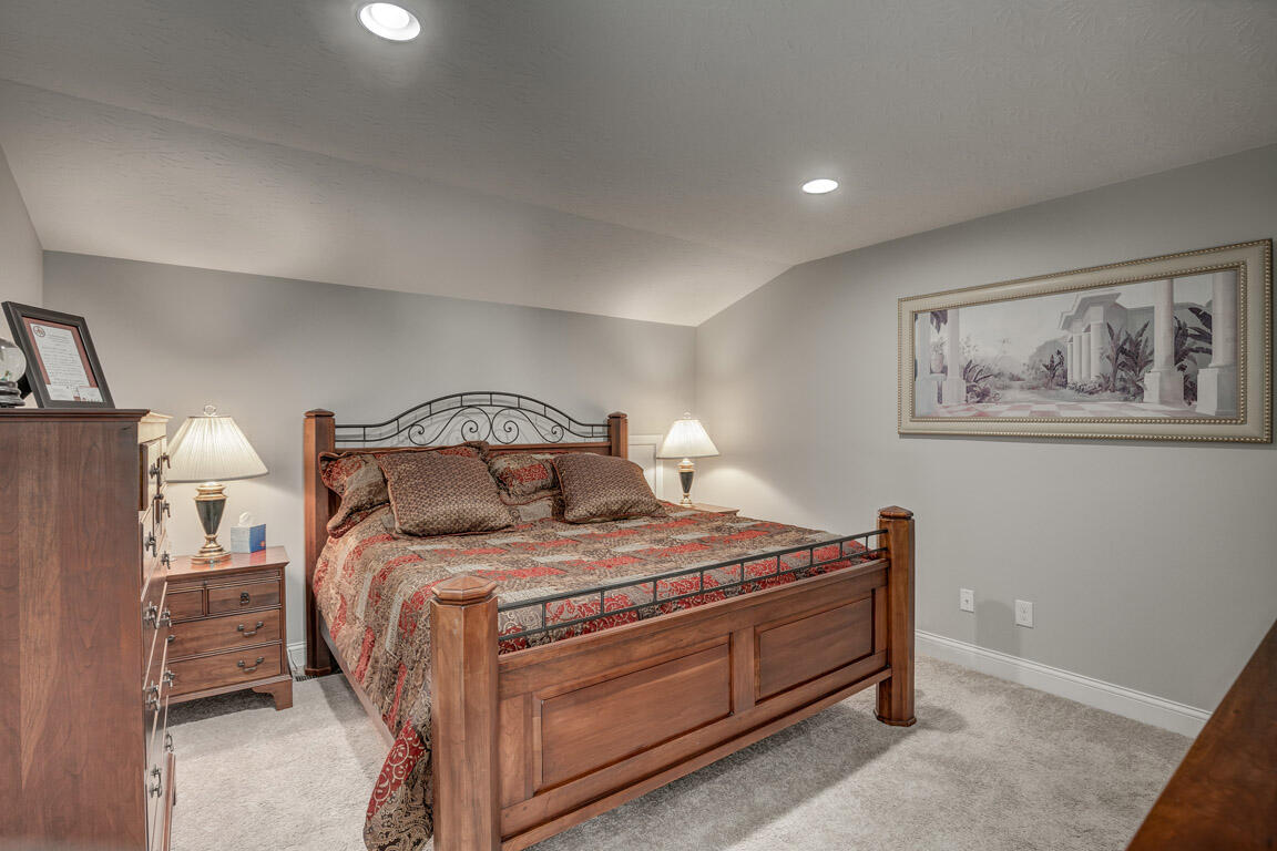 110 Saffron Circle Property Photo 19