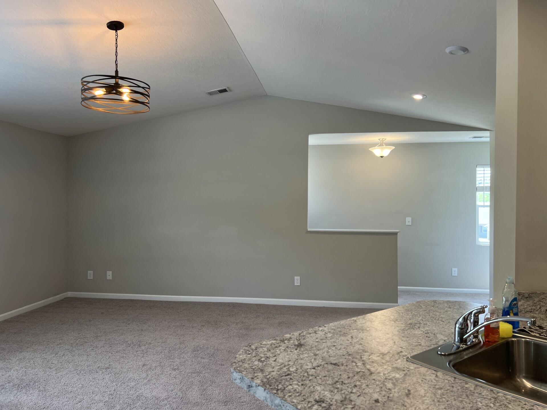 7580 Woodhaven Court Property Photo 6