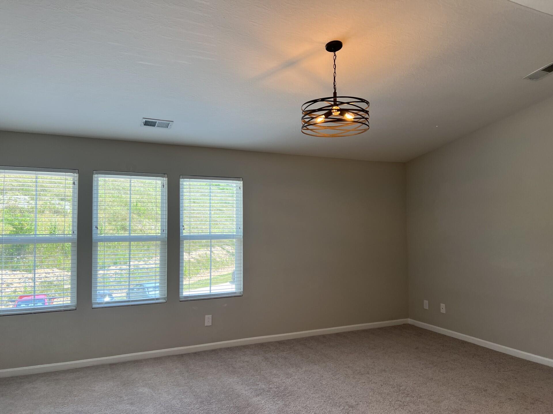 7580 Woodhaven Court Property Photo 8
