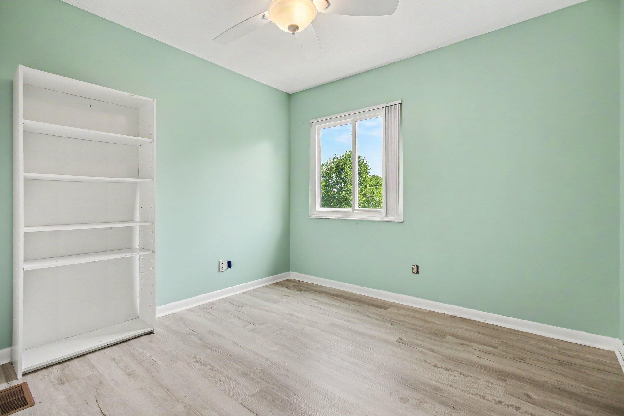 816 Deena Drive Property Photo 16