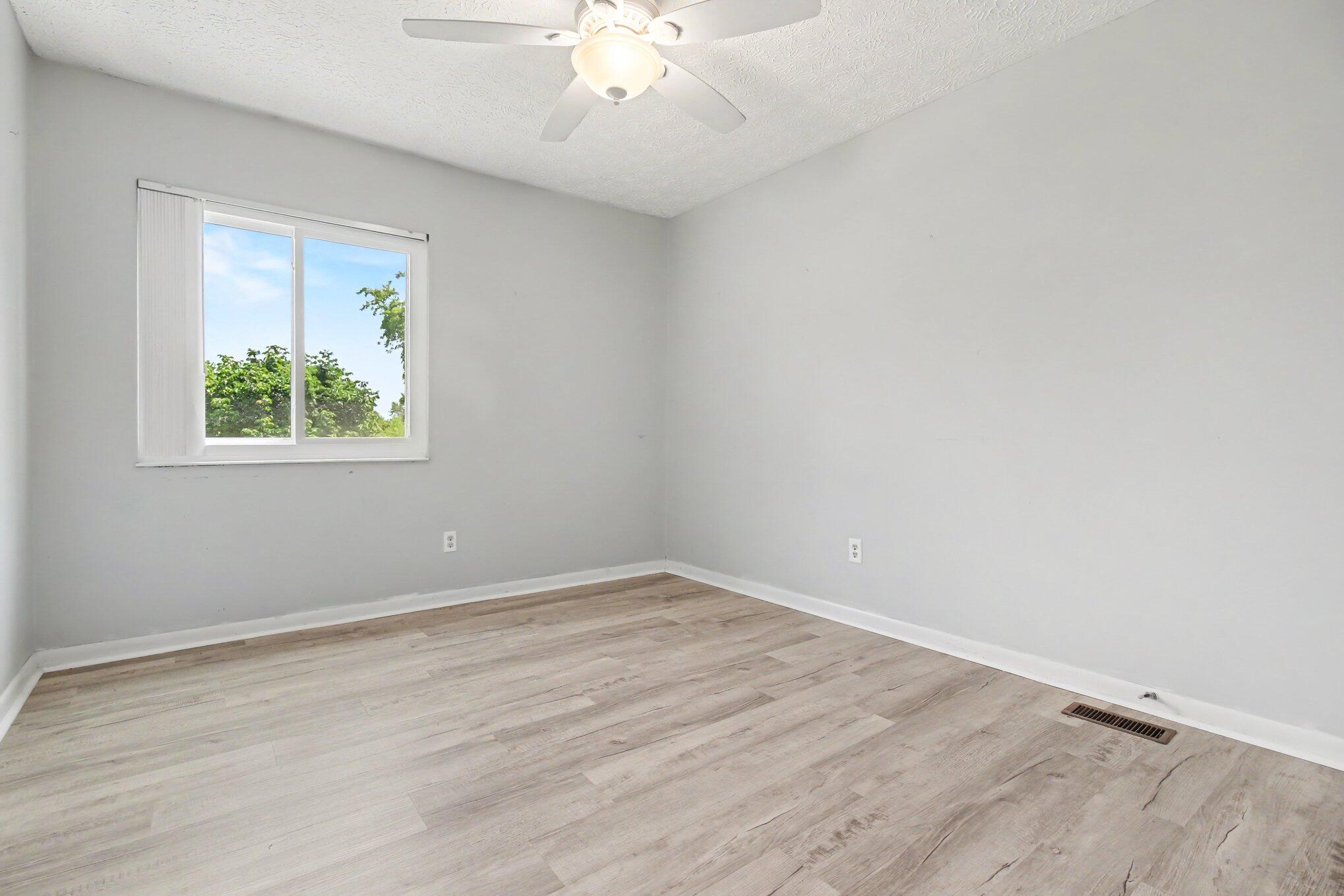 816 Deena Drive Property Photo 18