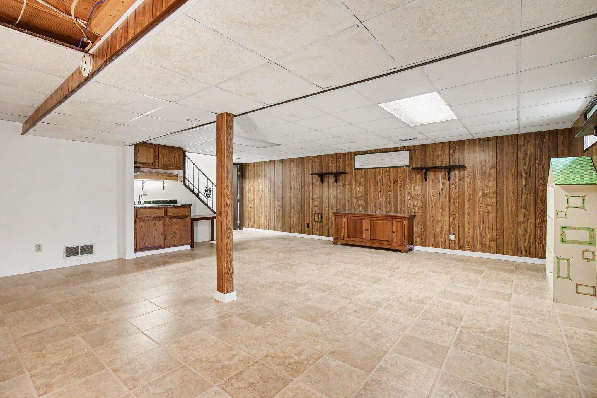 816 Deena Drive Property Photo 21