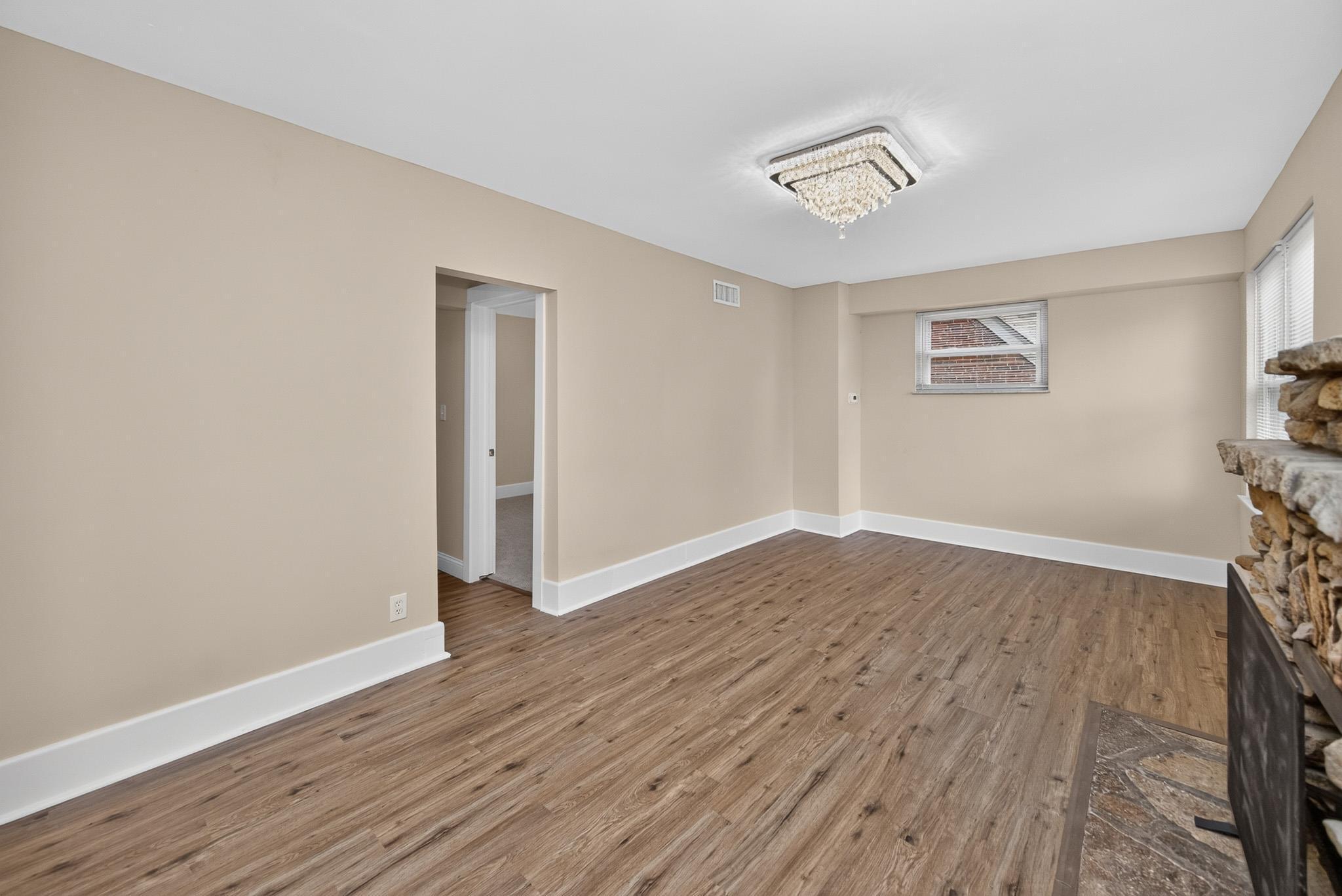 30 Dudley Road Property Photo 8