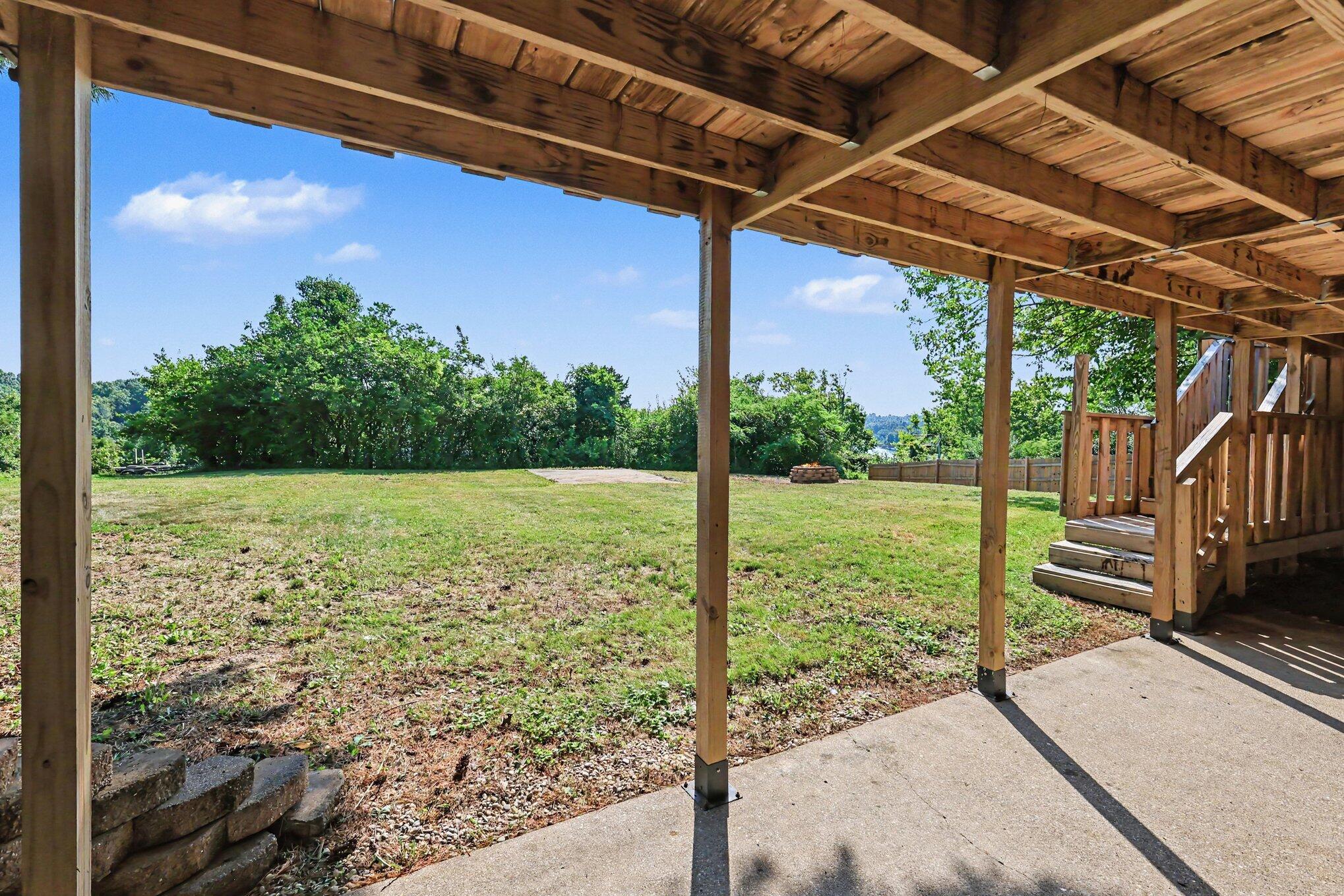 950 Reeves Road Property Photo 26
