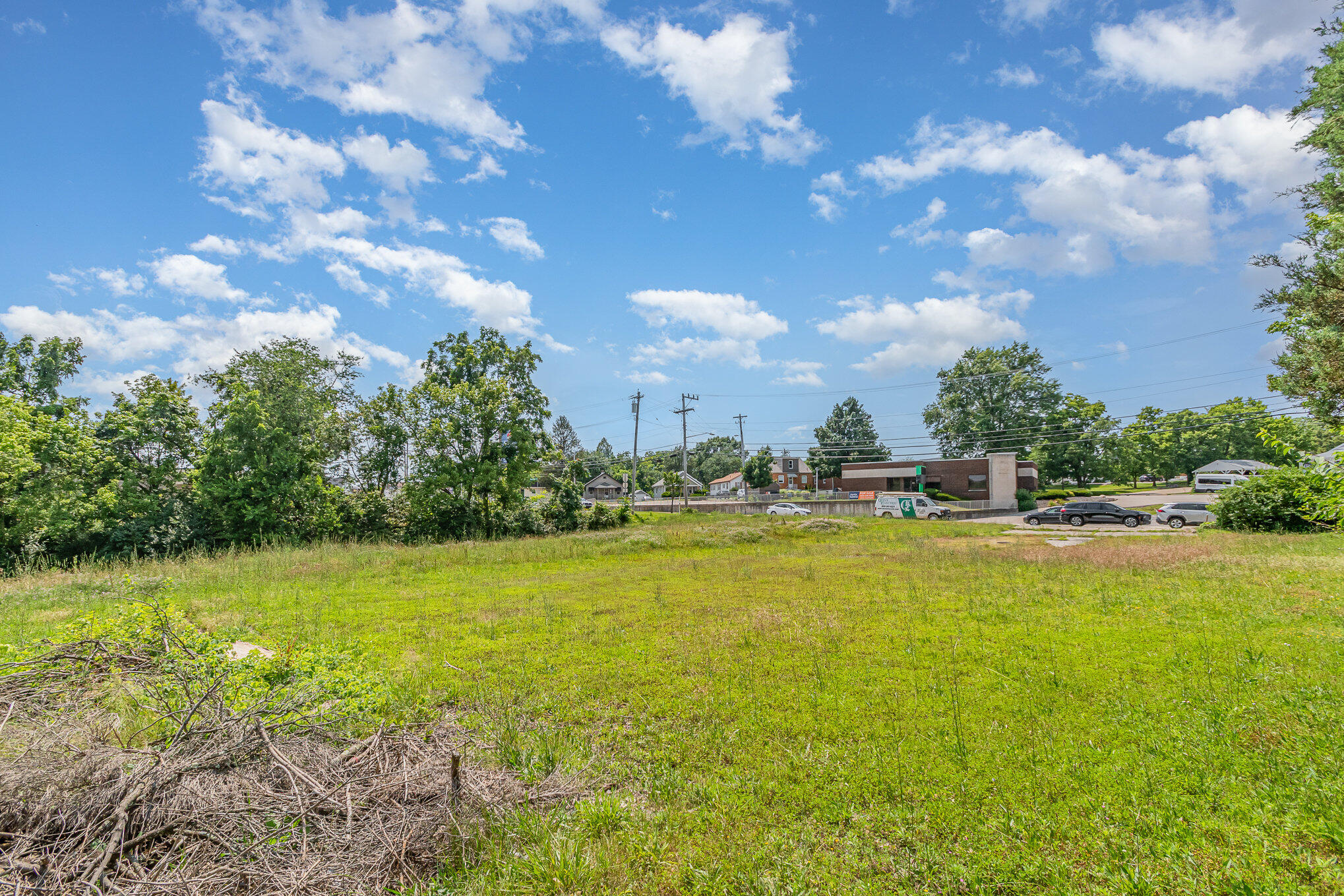 6823 Dixie Hwy Property Photo 7