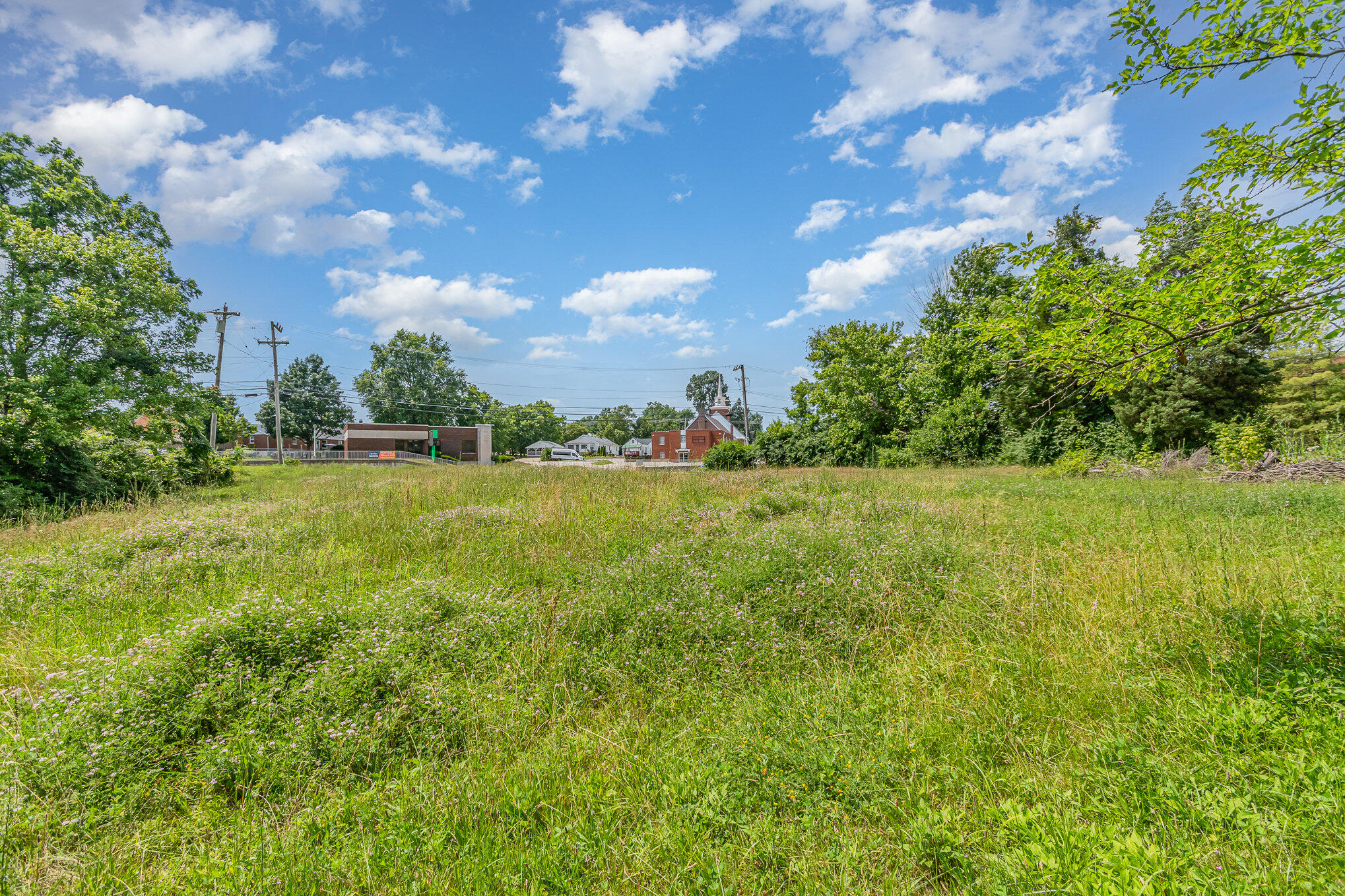 6823 Dixie Hwy Property Photo 9