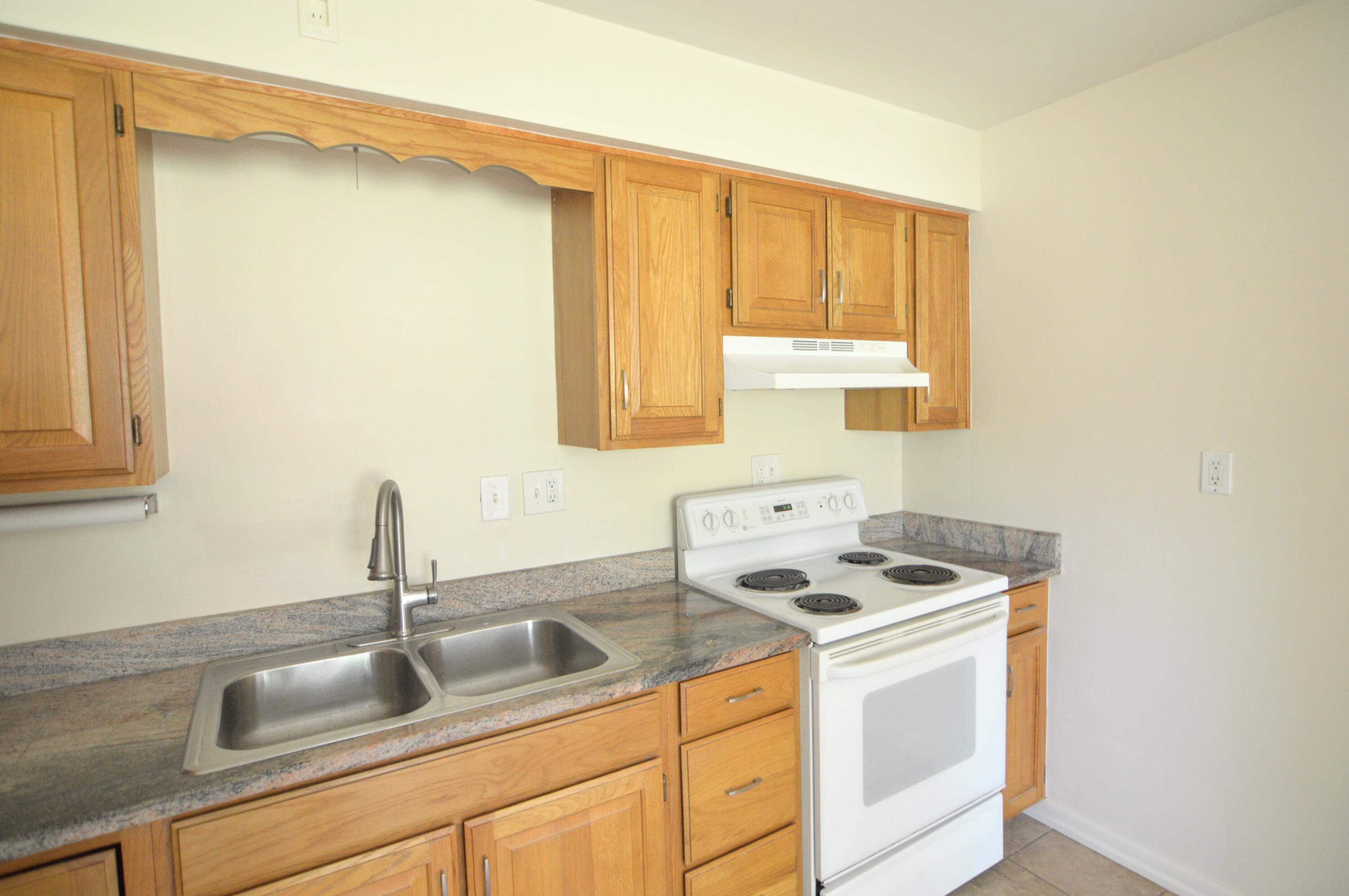 644819 Property Photo 14