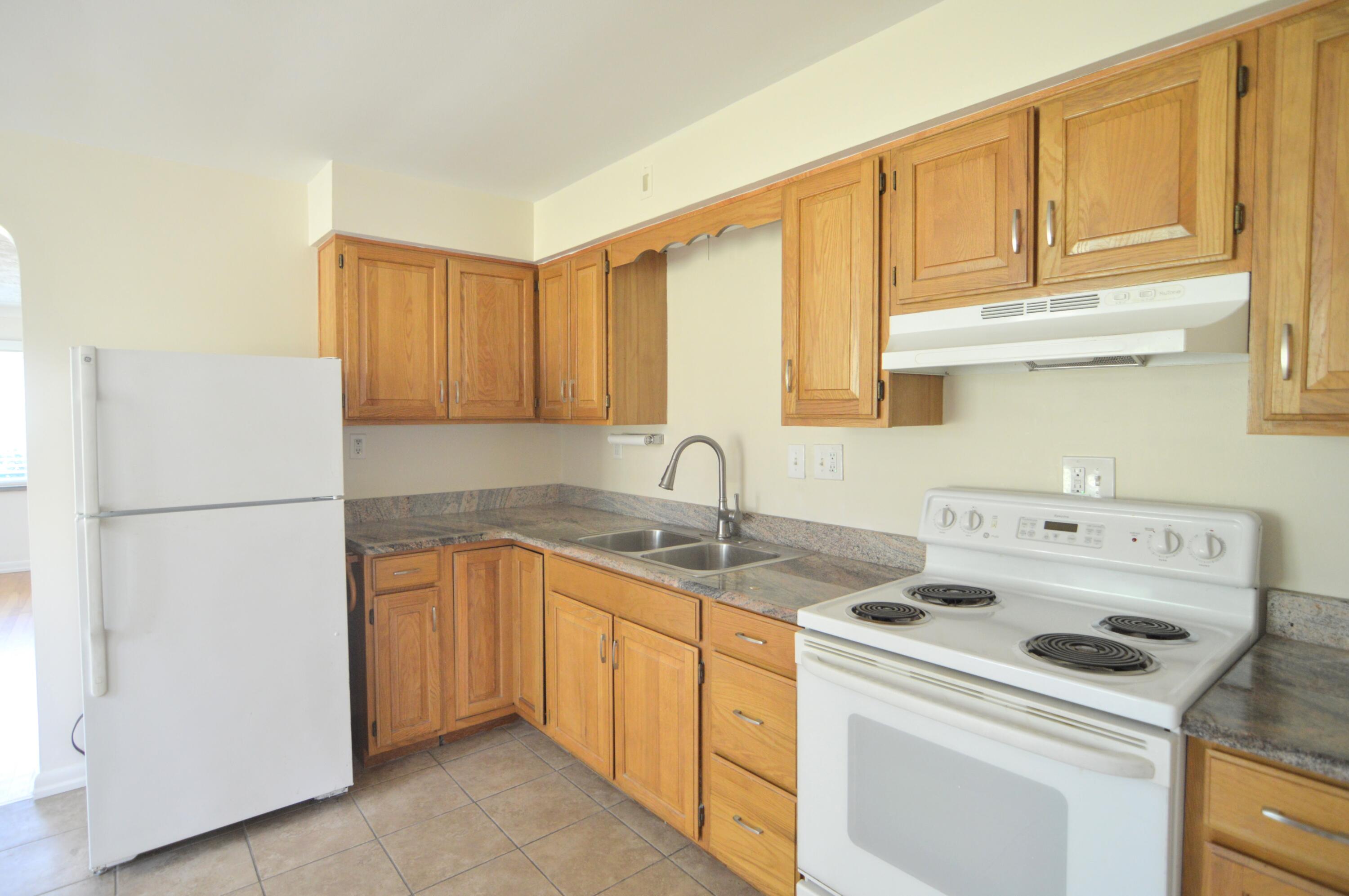 644819 Property Photo 17