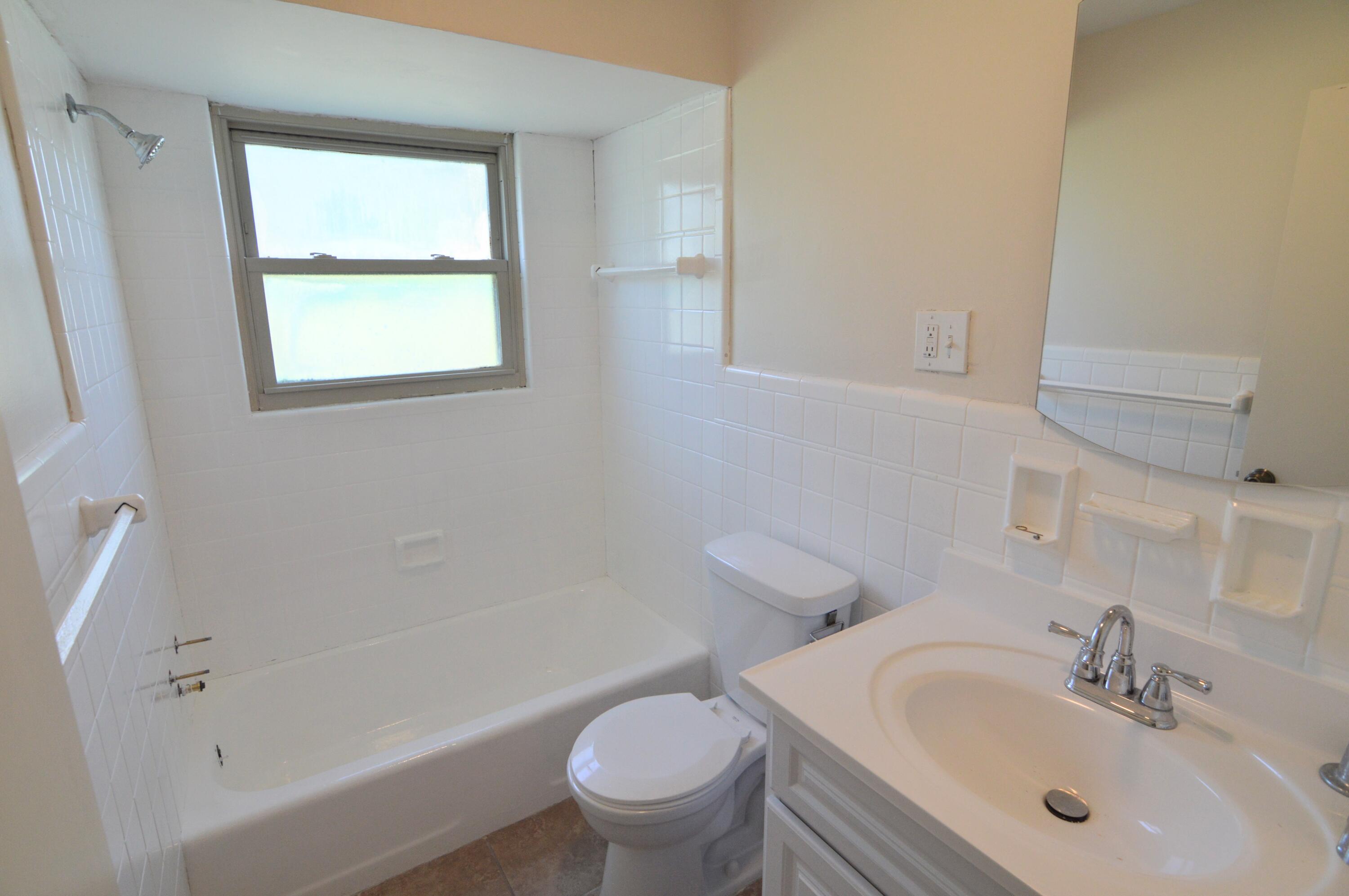 644819 Property Photo 24