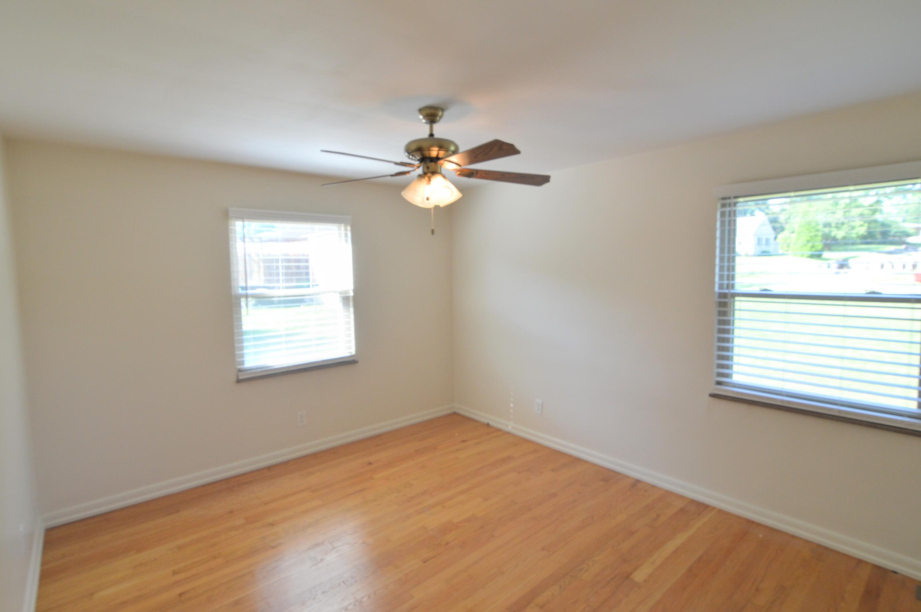 644819 Property Photo 25