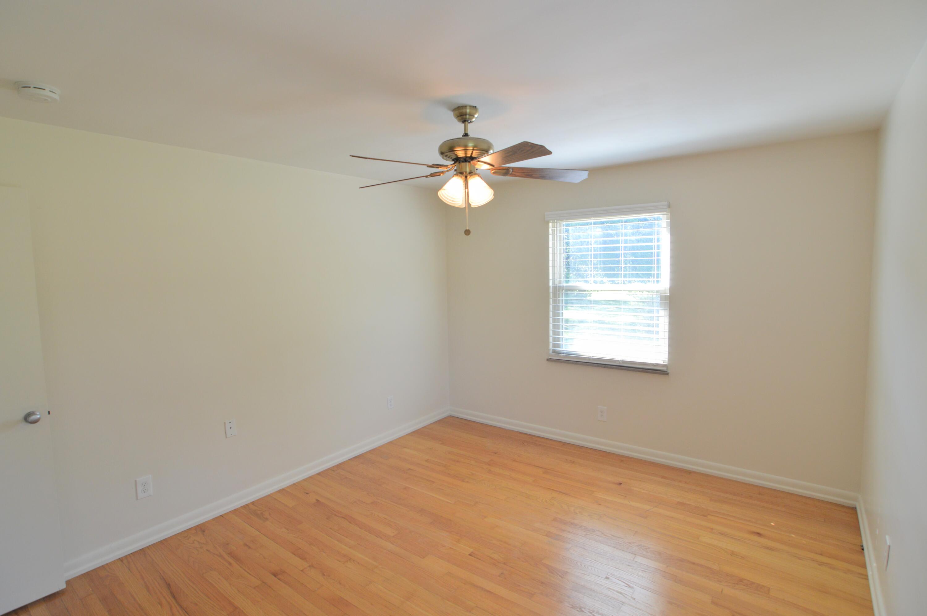 644819 Property Photo 28