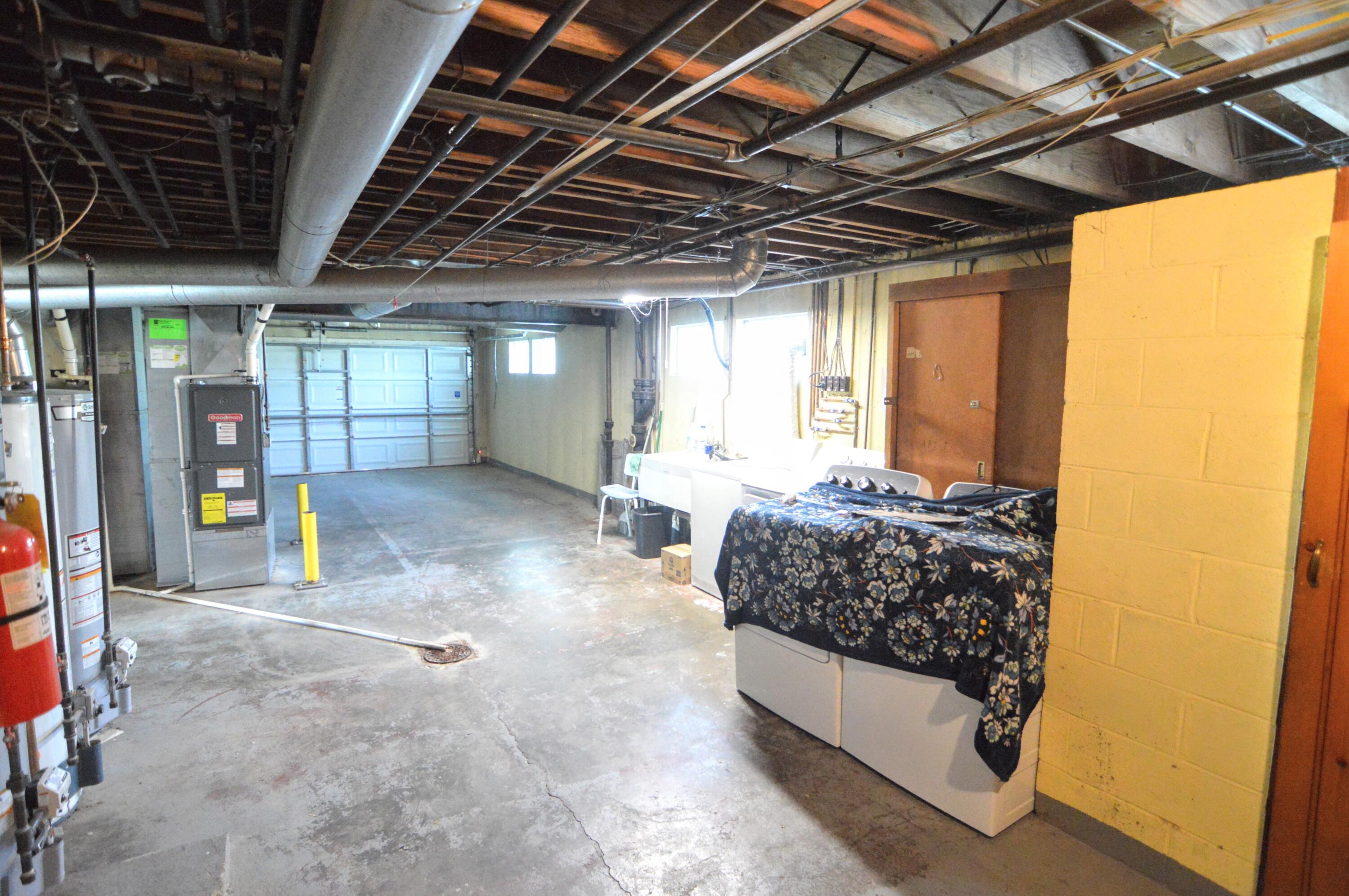 644819 Property Photo 41