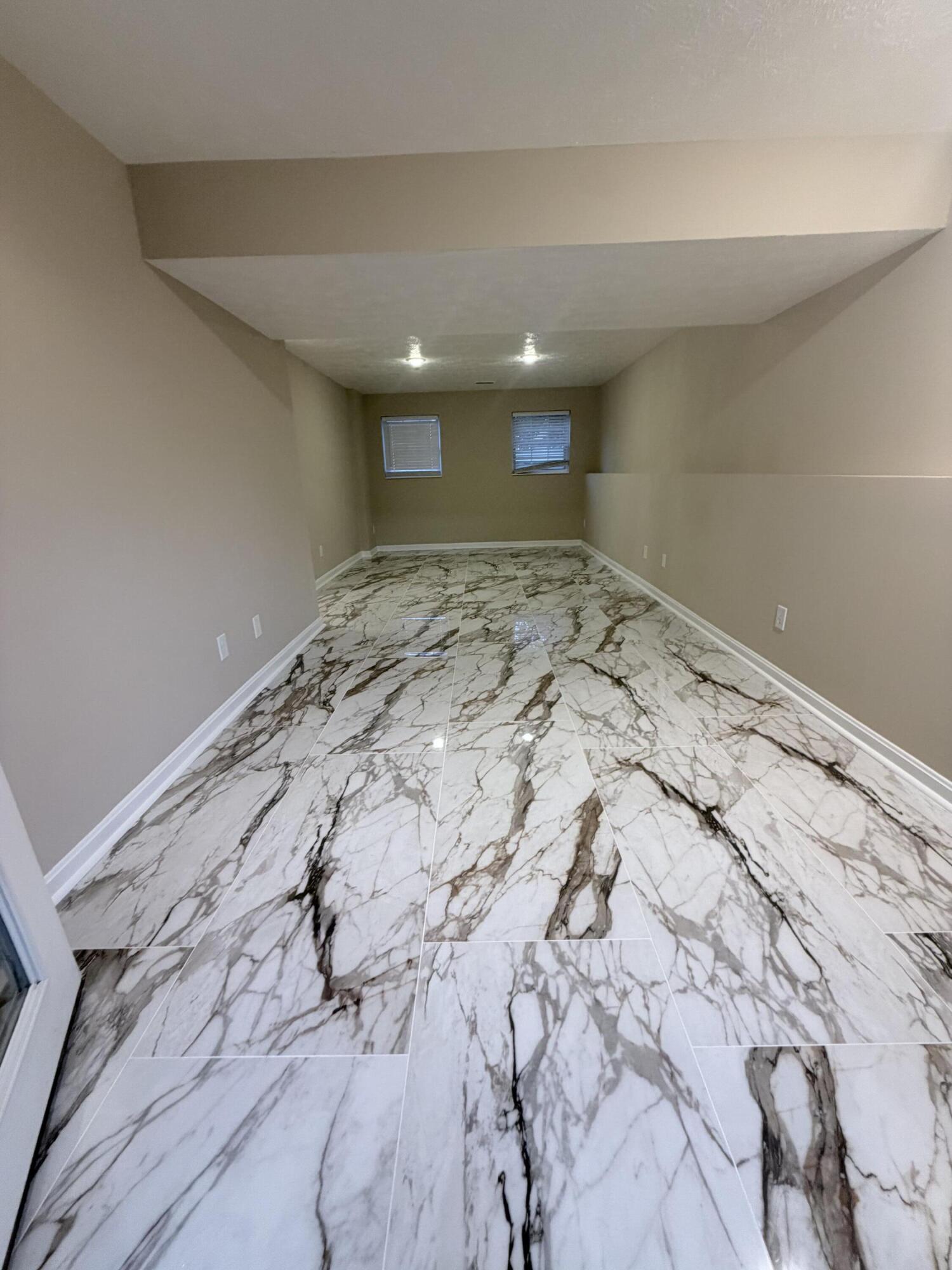 3652 Pondside Court Property Photo 14